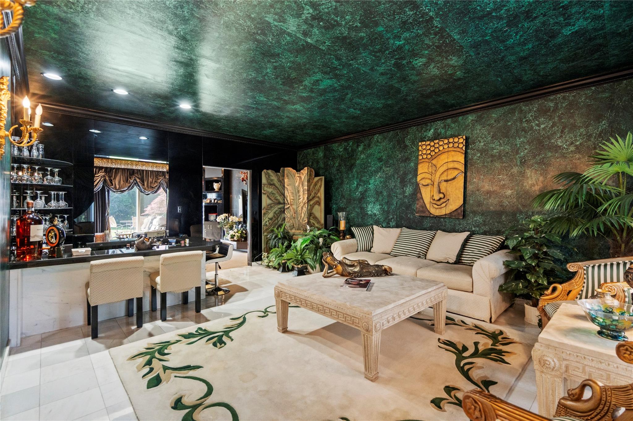 2 Harbor Court W