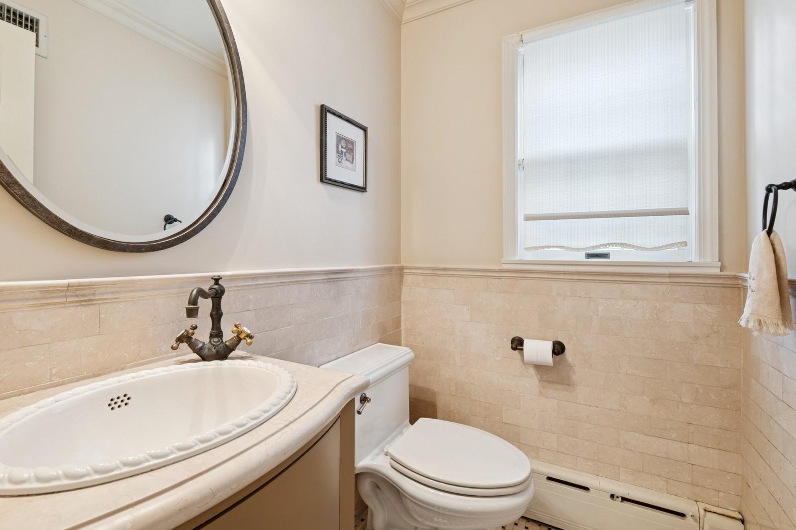177 Bourndale Road, Manhasset, New York image 13