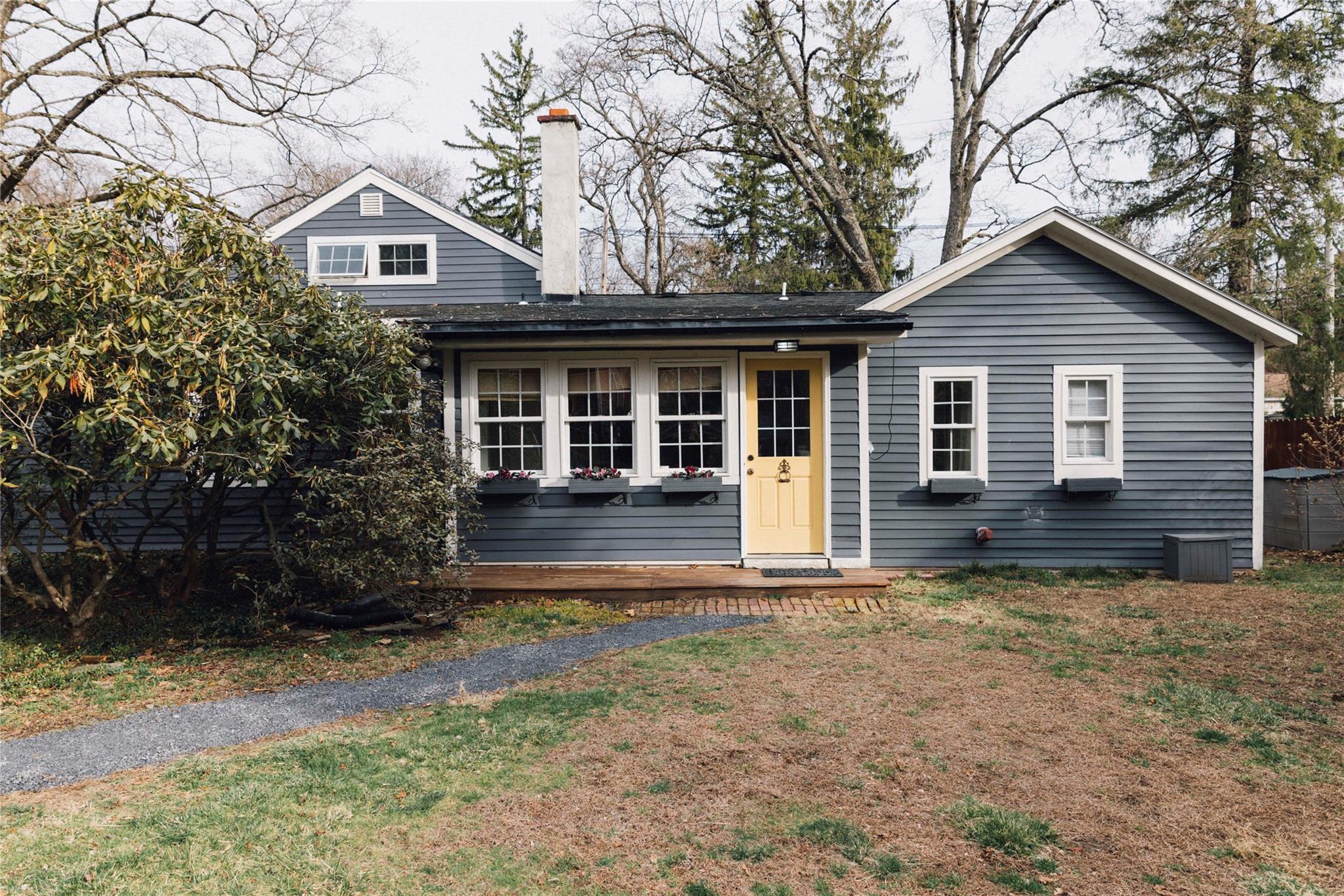 1020 Kinderhook Street, Kinderhook, New York image 2