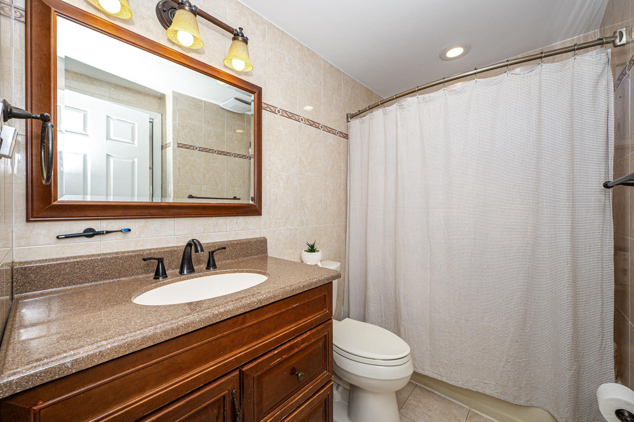 3011 Acorn Avenue, Medford, New York image 12