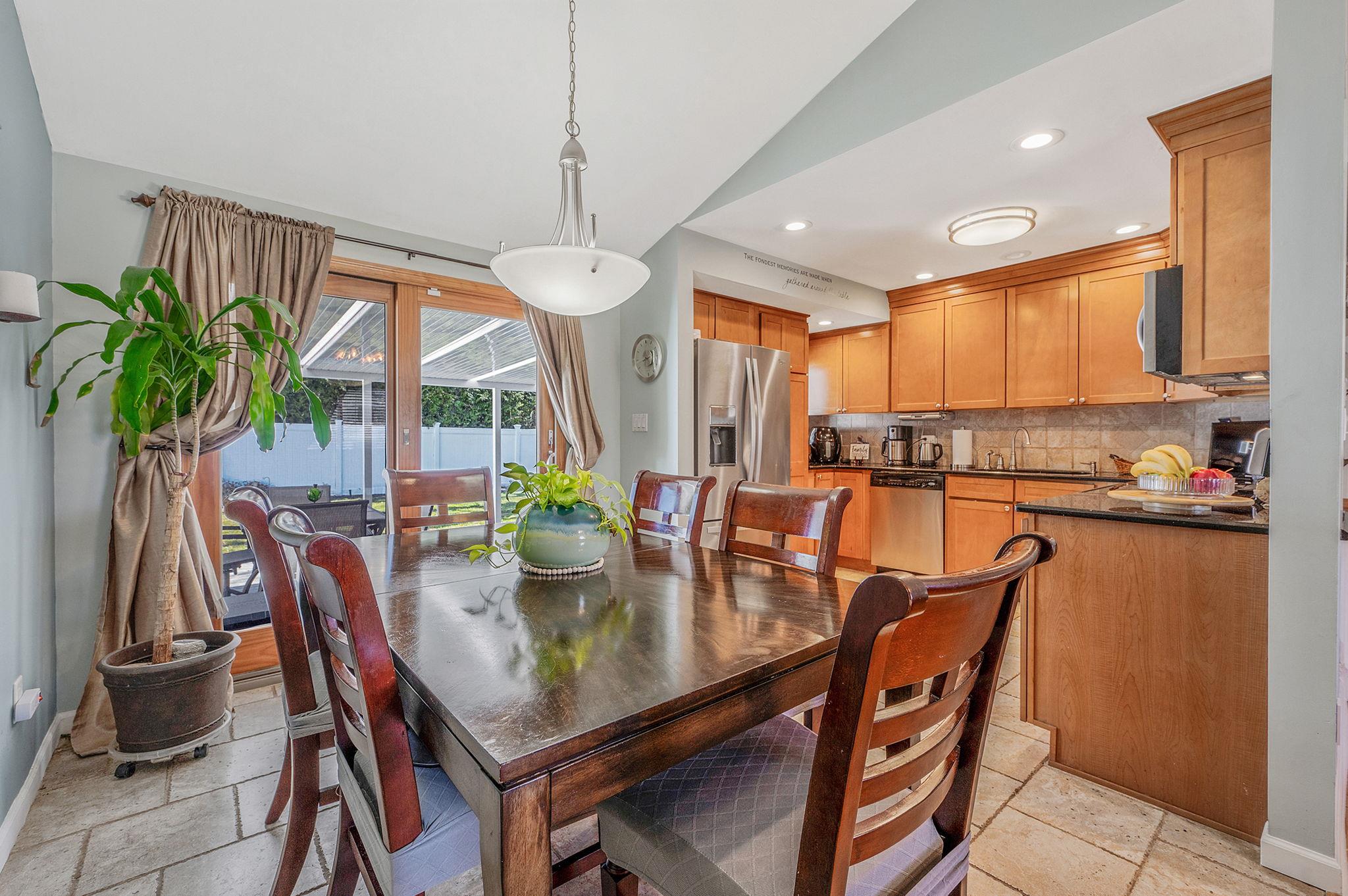 3011 Acorn Avenue, Medford, New York image 3