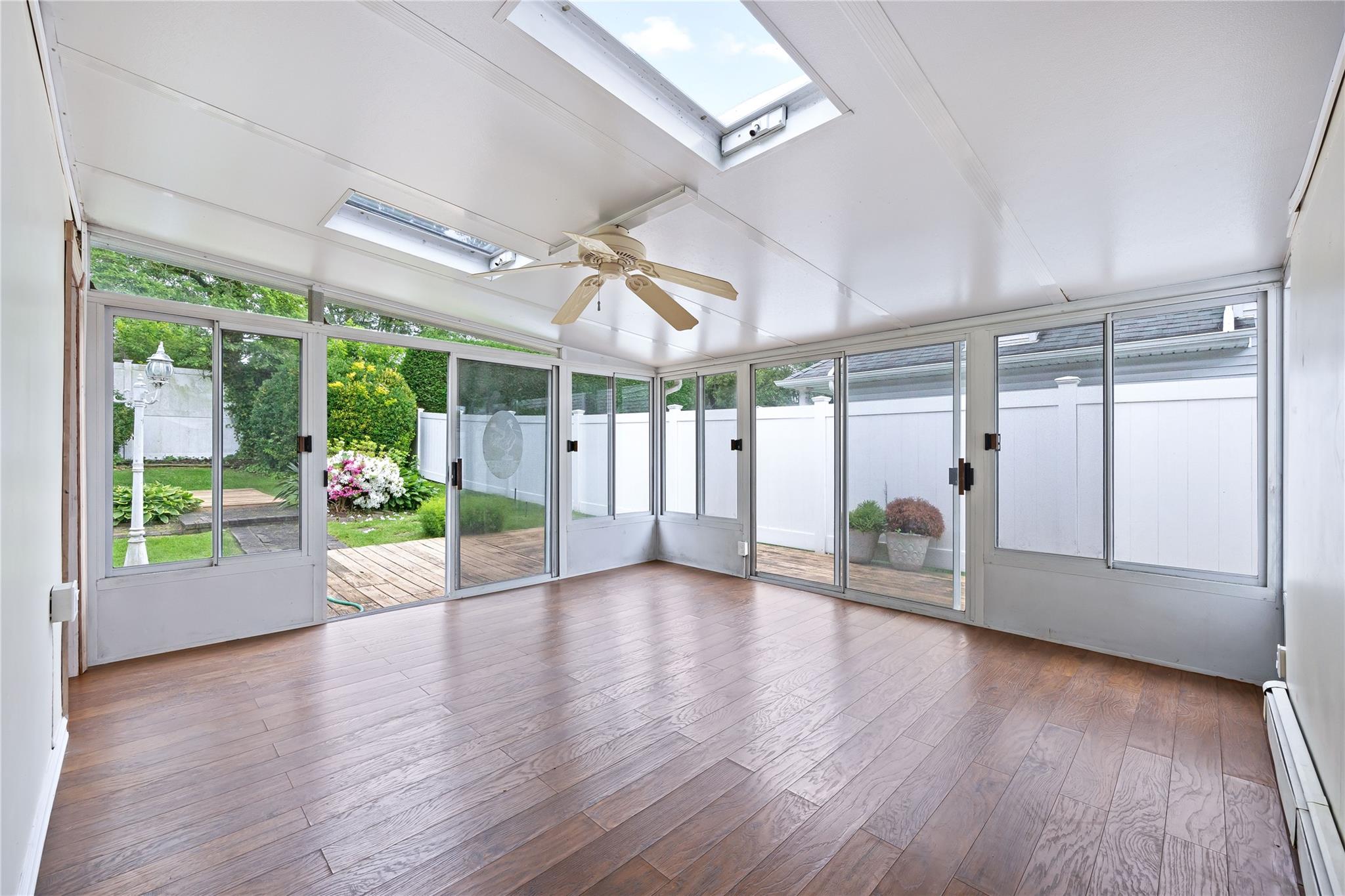 21 Arizona Avenue, Syosset, New York image 28