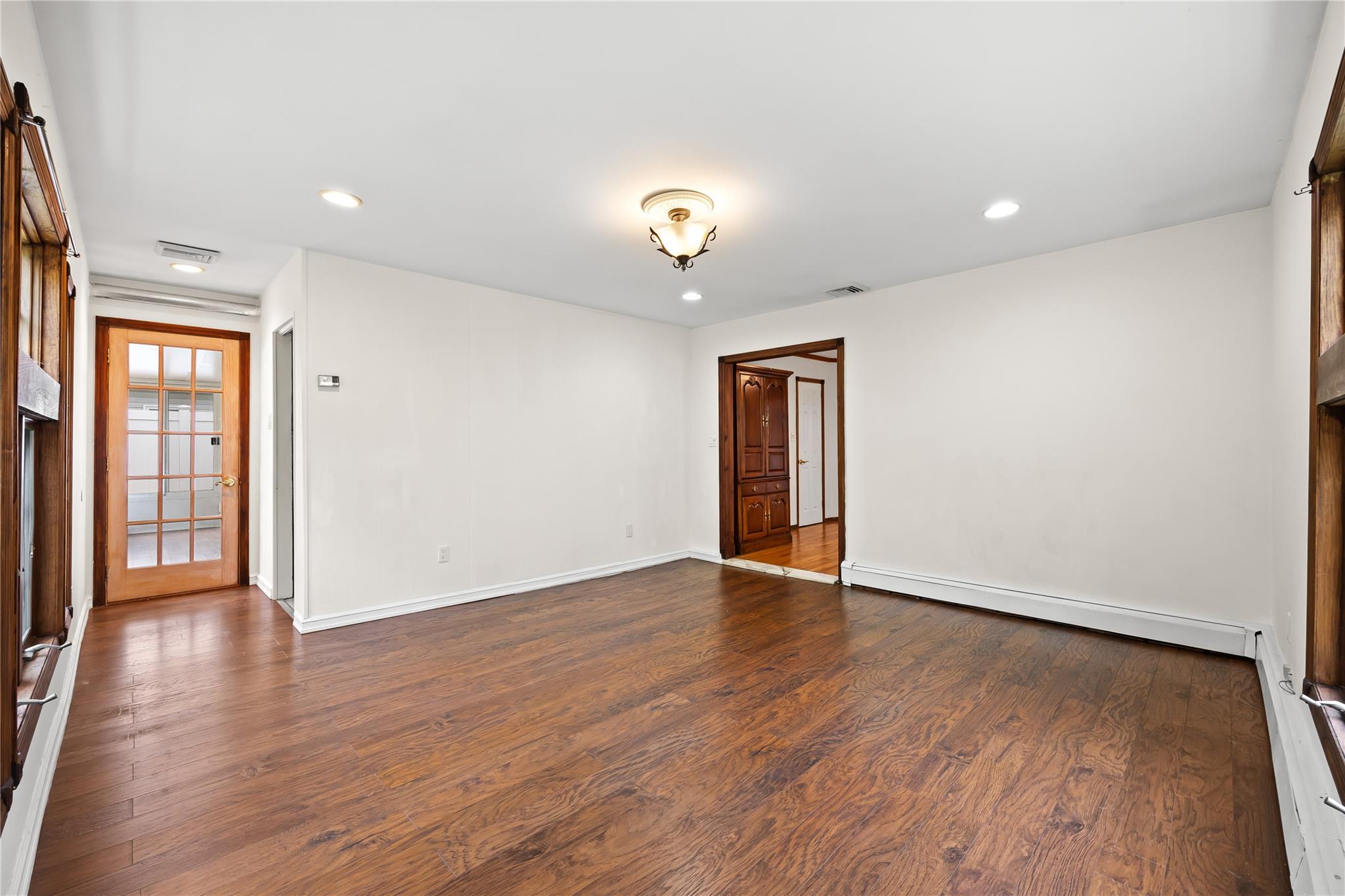 21 Arizona Avenue, Syosset, New York image 23