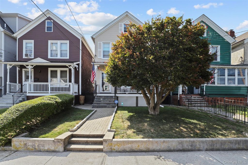 Photo of 90 State Street, Ossining, NY 10562 (MLS # 986776)