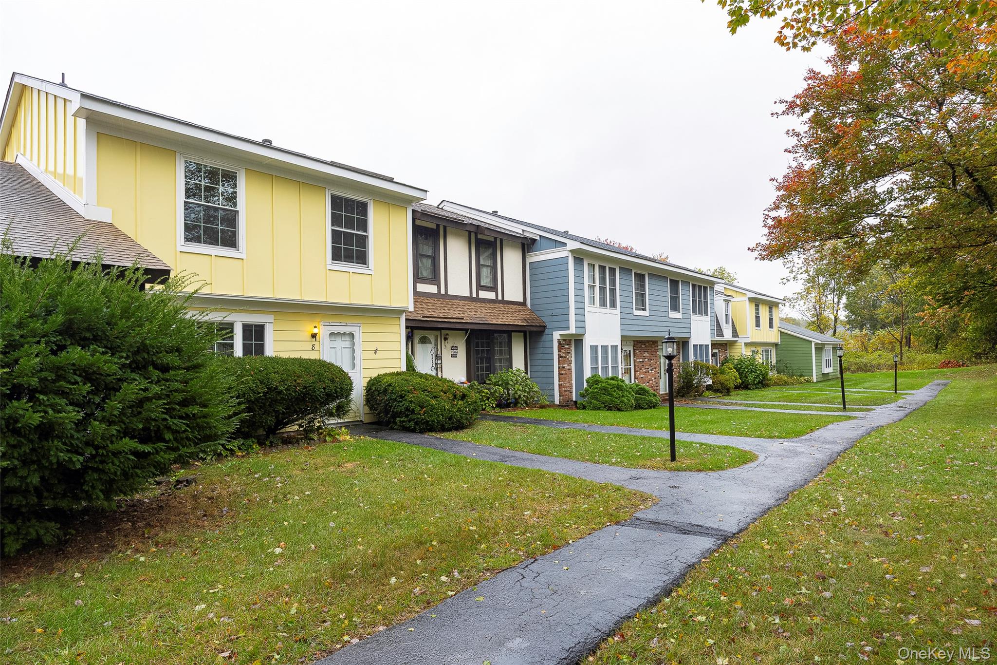 8 Sunny Brook Circle