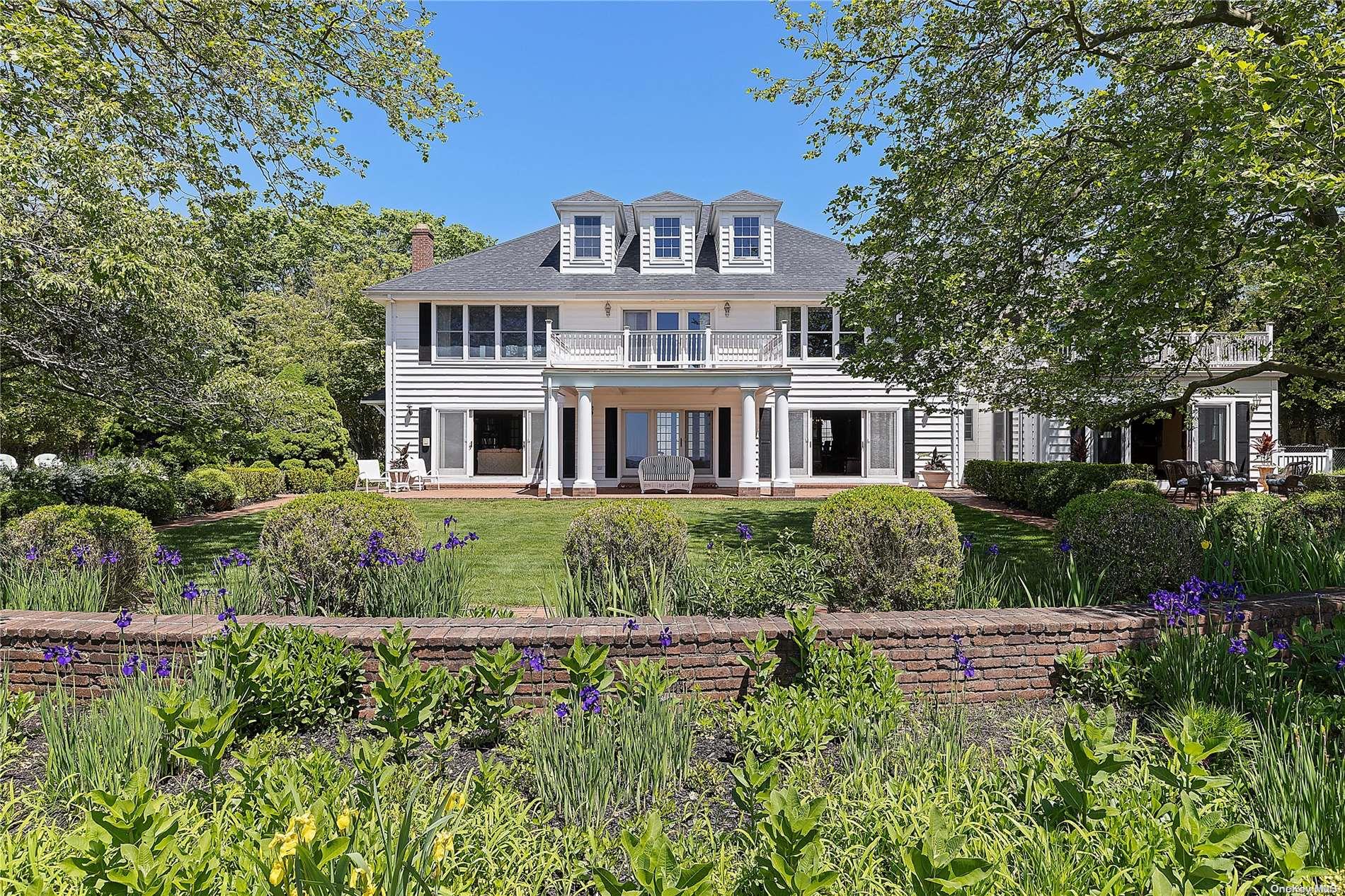 8 Titus Lane, Bellport Village, New York image 6