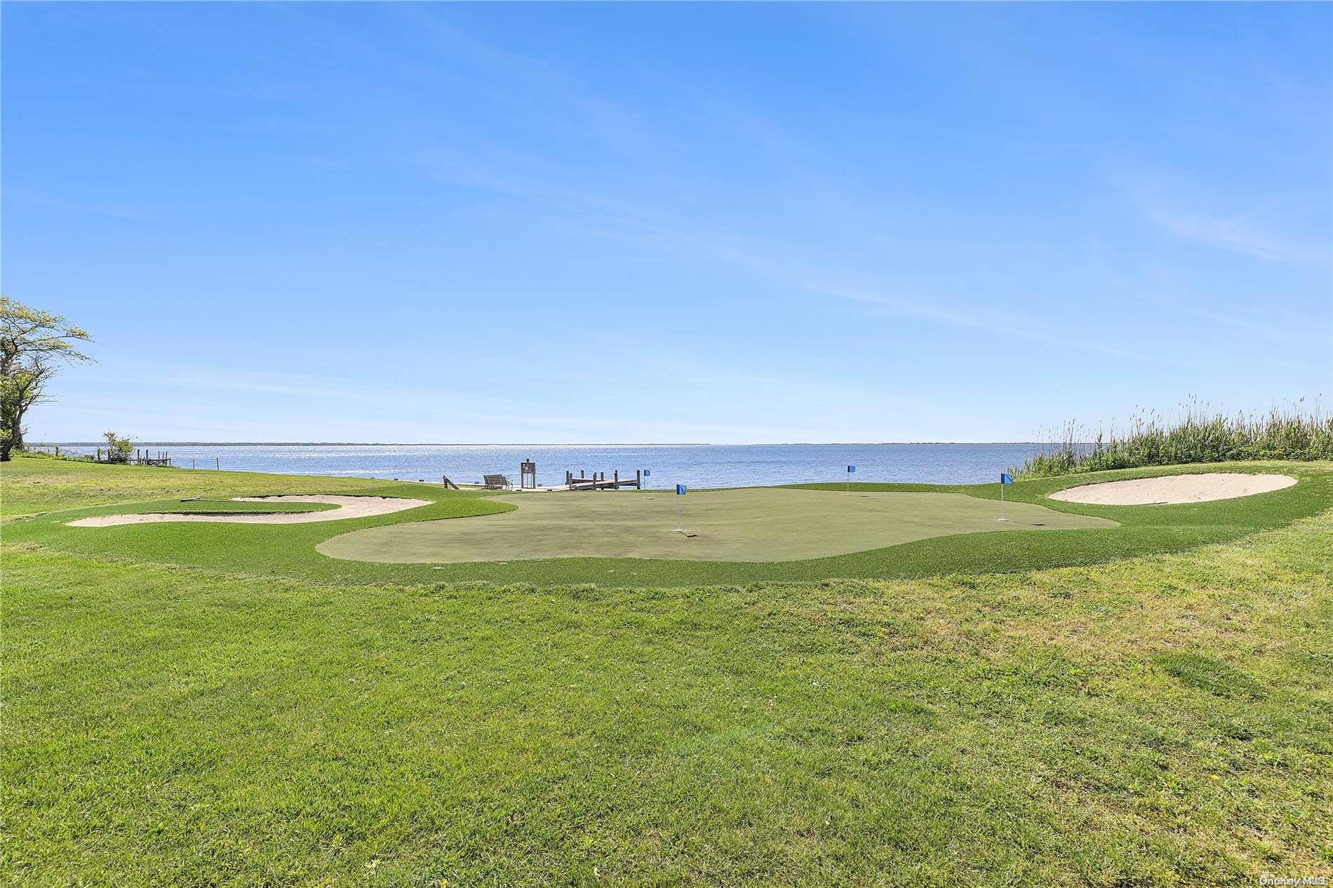8 Titus Lane, Bellport Village, New York image 30