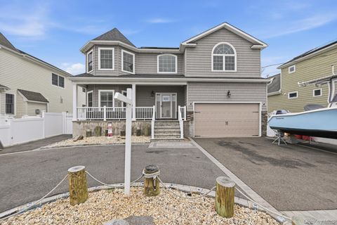 3685 Nimrod Street Seaford NY 11783