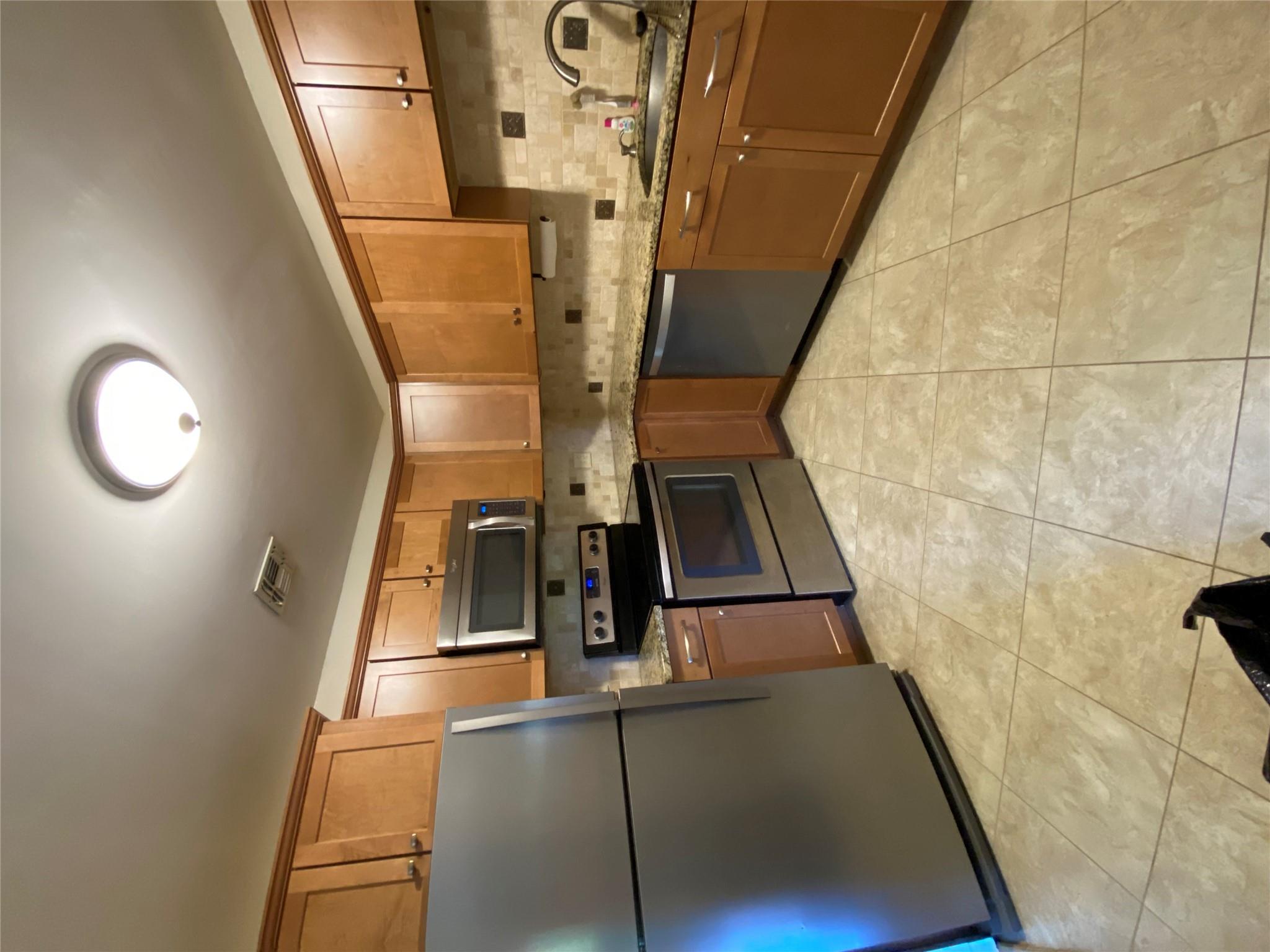 3605 Deer Path, Poughkeepsie, New York image 6
