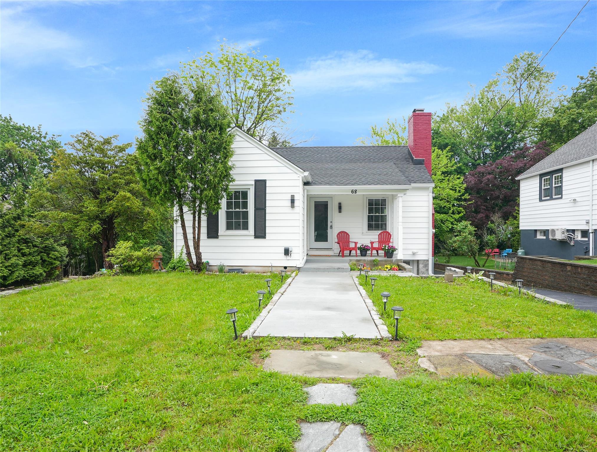 68 N Road, White Plains, New York image 3