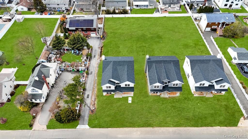 Photo of 87 West Avenue, Hicksville, NY 11801 (MLS # 978770)