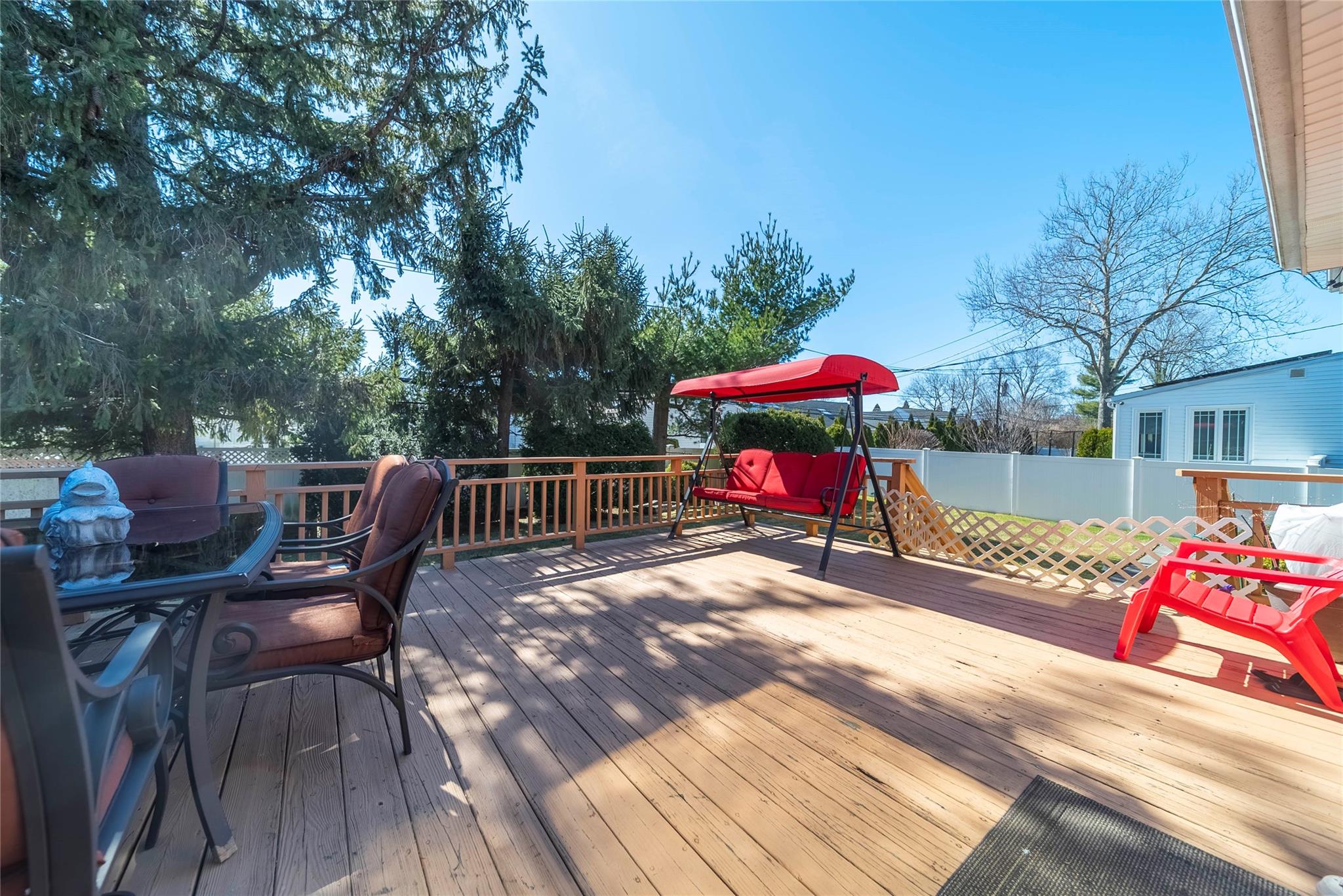 1544 Andrews Lane, East Meadow, New York image 20