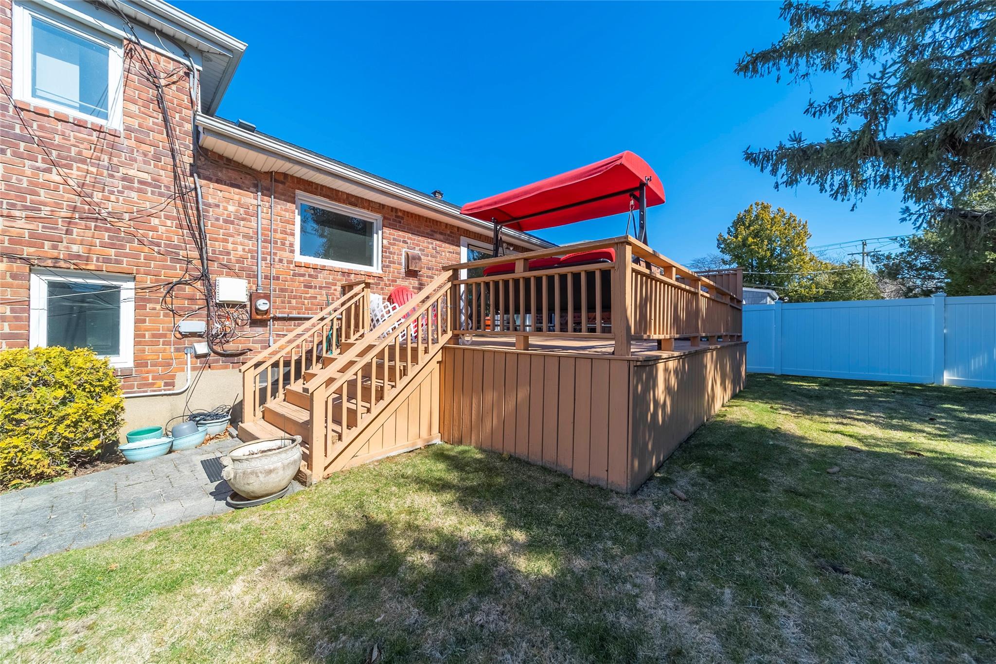 1544 Andrews Lane, East Meadow, New York image 36