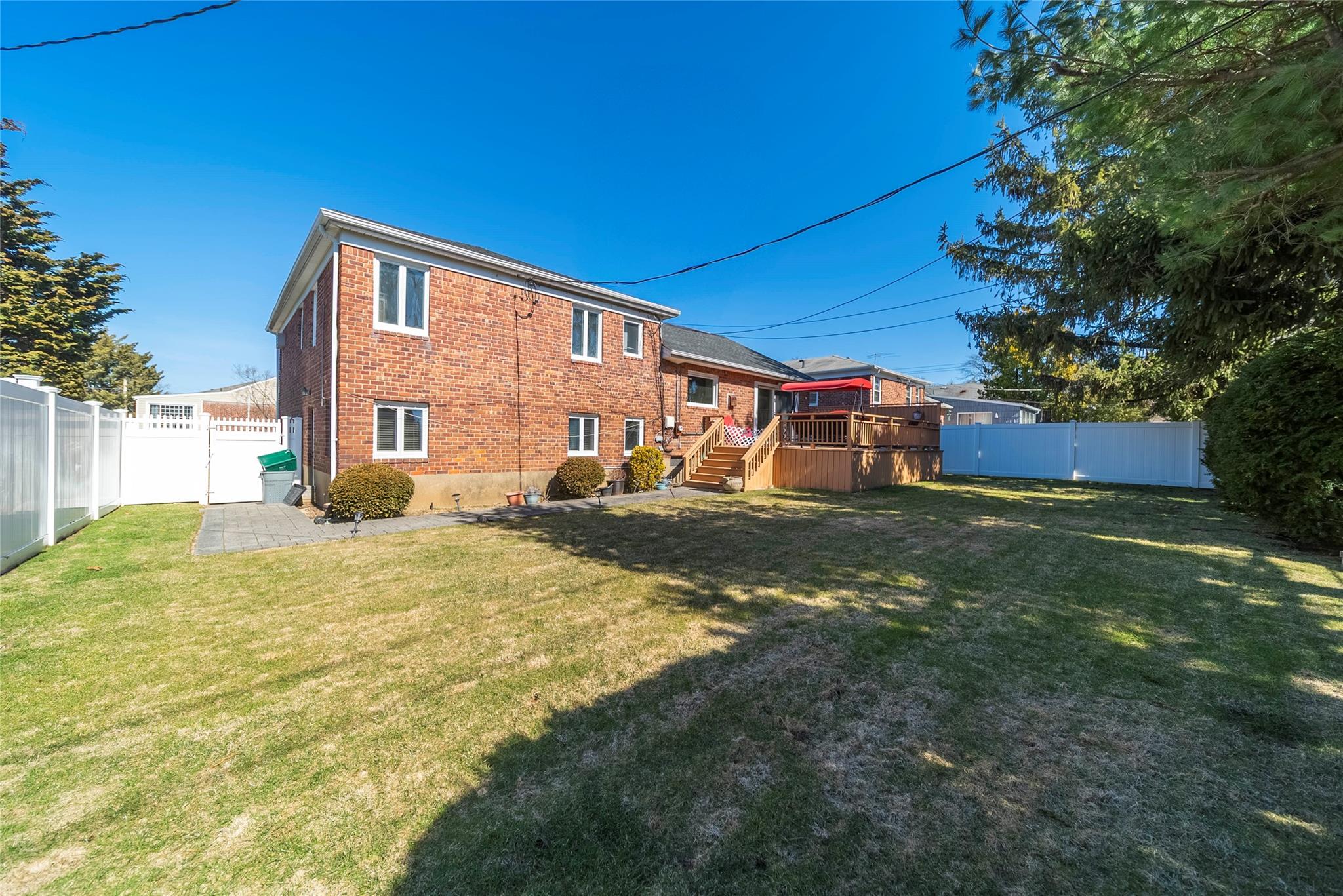 1544 Andrews Lane, East Meadow, New York image 34