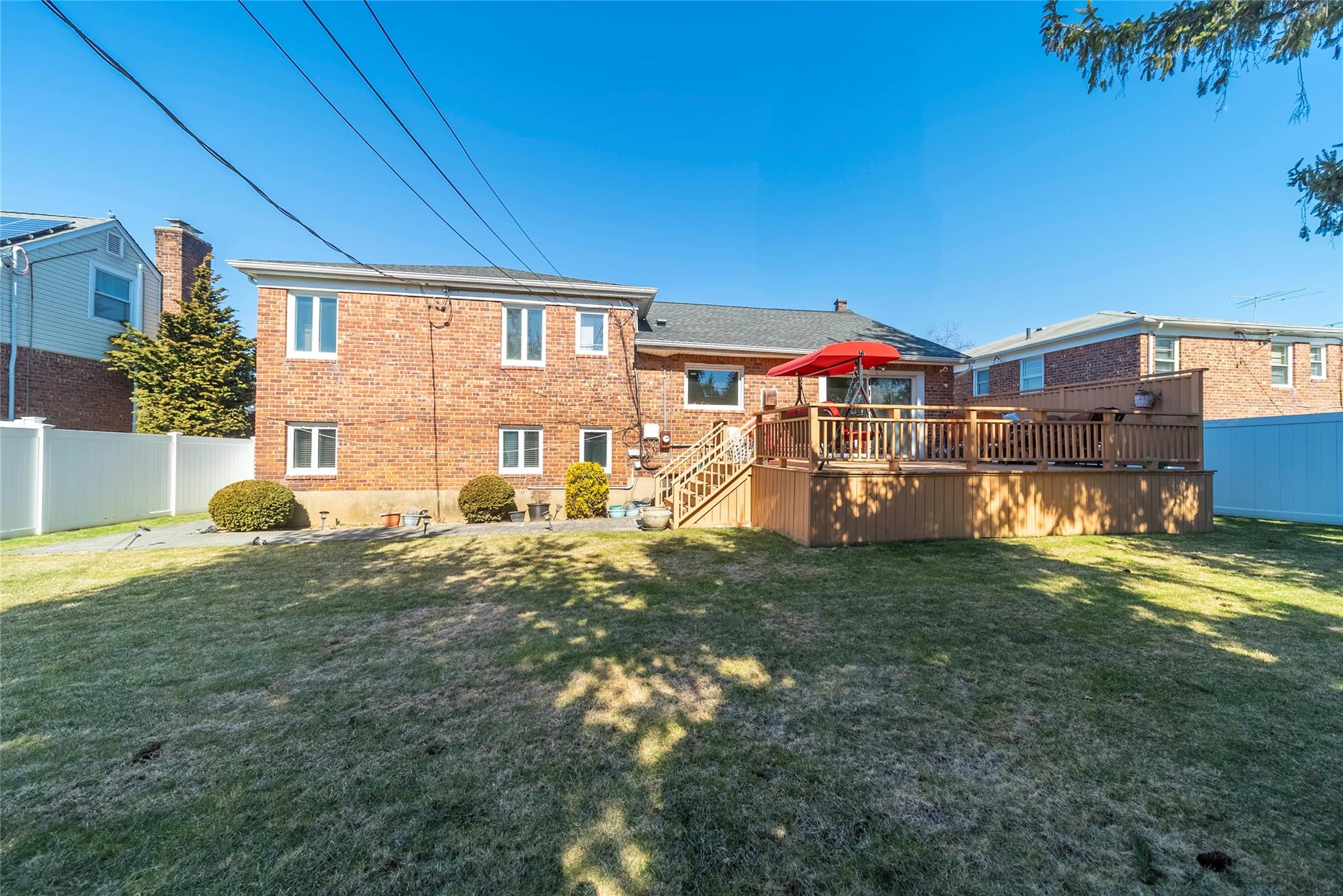 1544 Andrews Lane, East Meadow, New York image 35