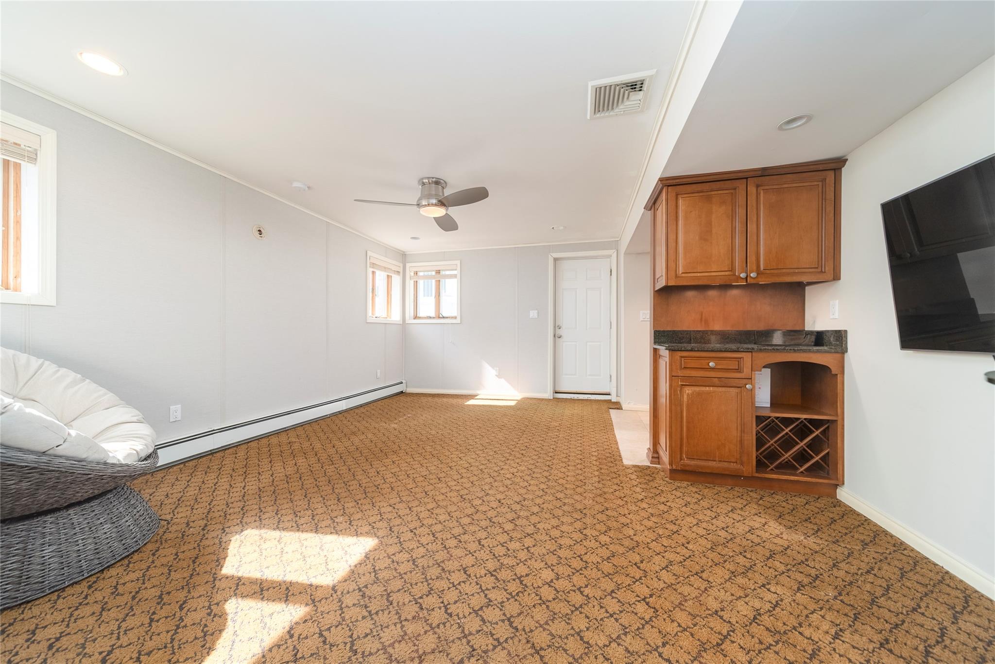 1544 Andrews Lane, East Meadow, New York image 12