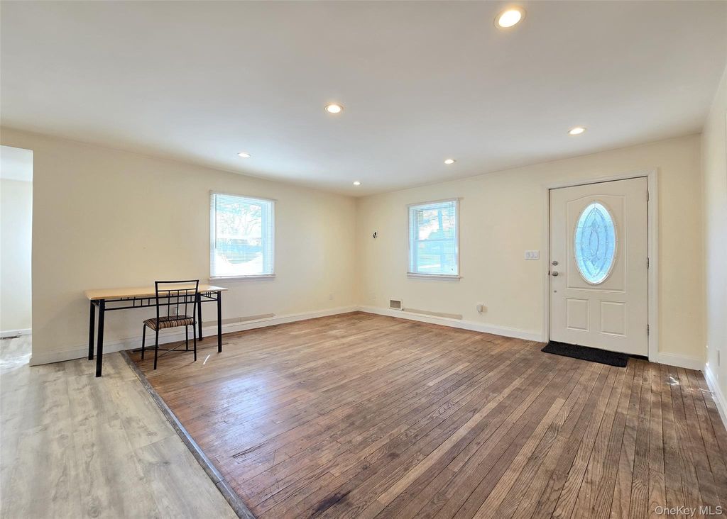 Photo of 393 McConnell Avenue, Bayport, NY 11705 (MLS # 982298)