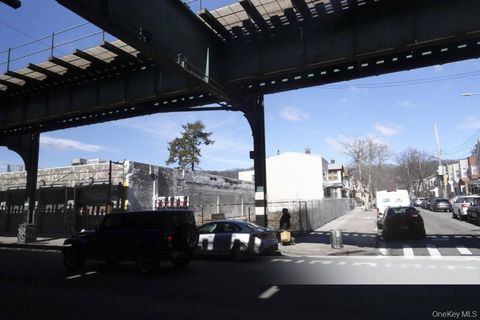 78-19 Jamaica Avenue Woodhaven NY 11421