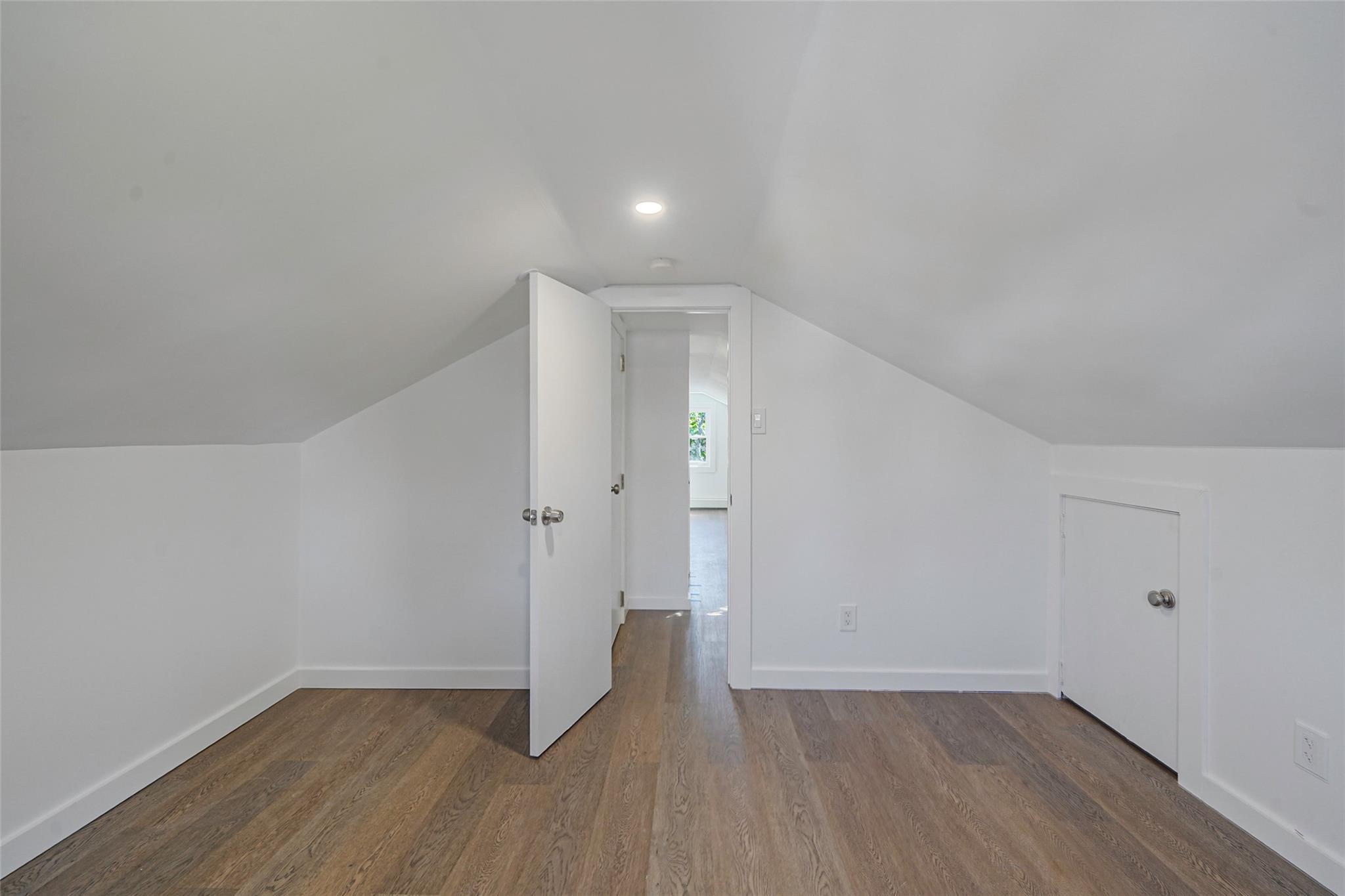 510 Washington Avenue, Patchogue, New York image 9