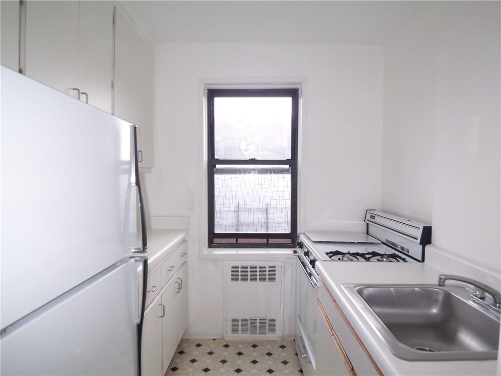 485 E Lincoln Avenue #519, Mount Vernon, New York image 3