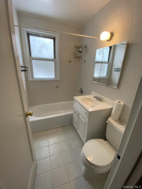 3 Winchester Avenue 1A