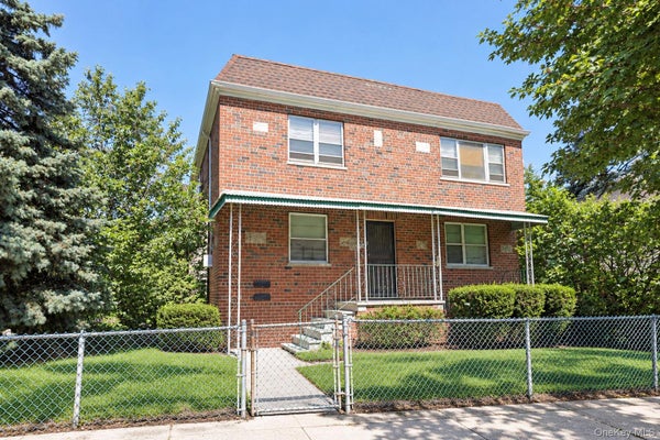 1526 ERICSON PL, BRONX, NY 10461 - Image d0e2ce64f04fc32ff729082e8c1b0e51/2989072967