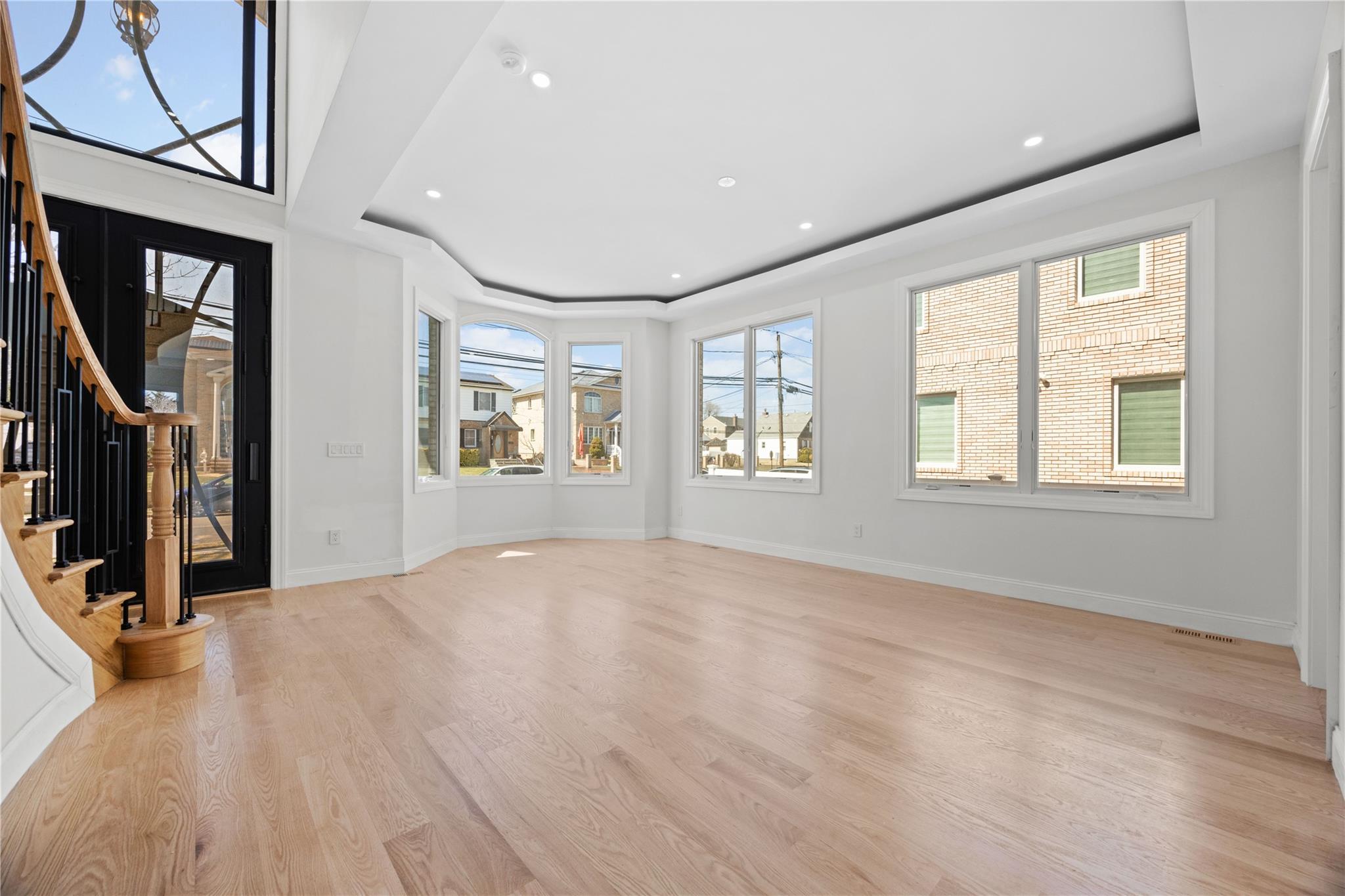 48 N Moore Street, New Hyde Park, New York image 7