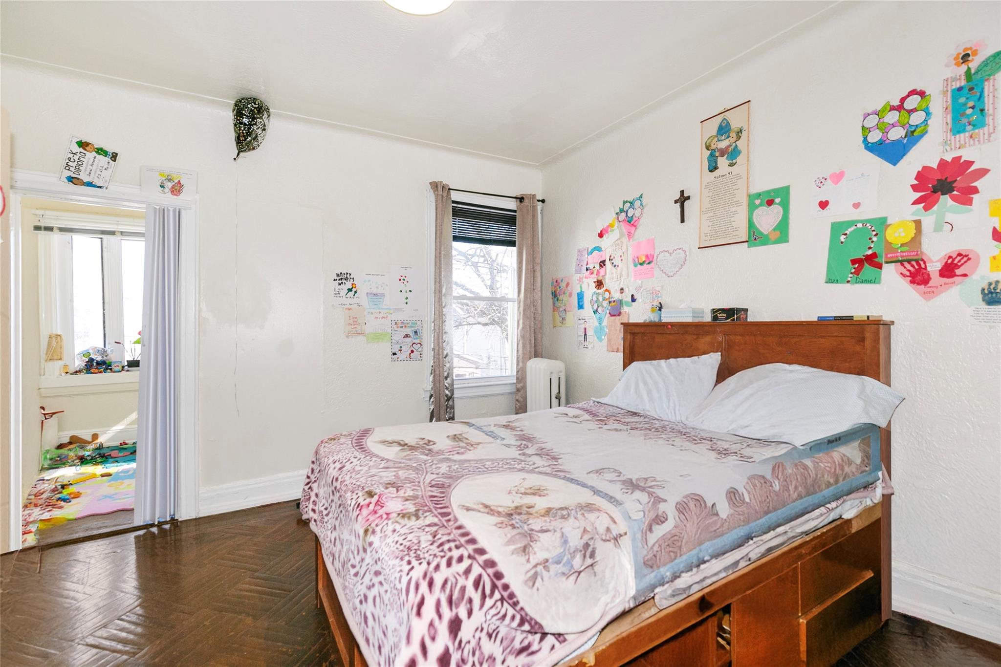 New York, New York 11416, United States, 5 Bedrooms Bedrooms, ,2 BathroomsBathrooms,Residential,Active,85177