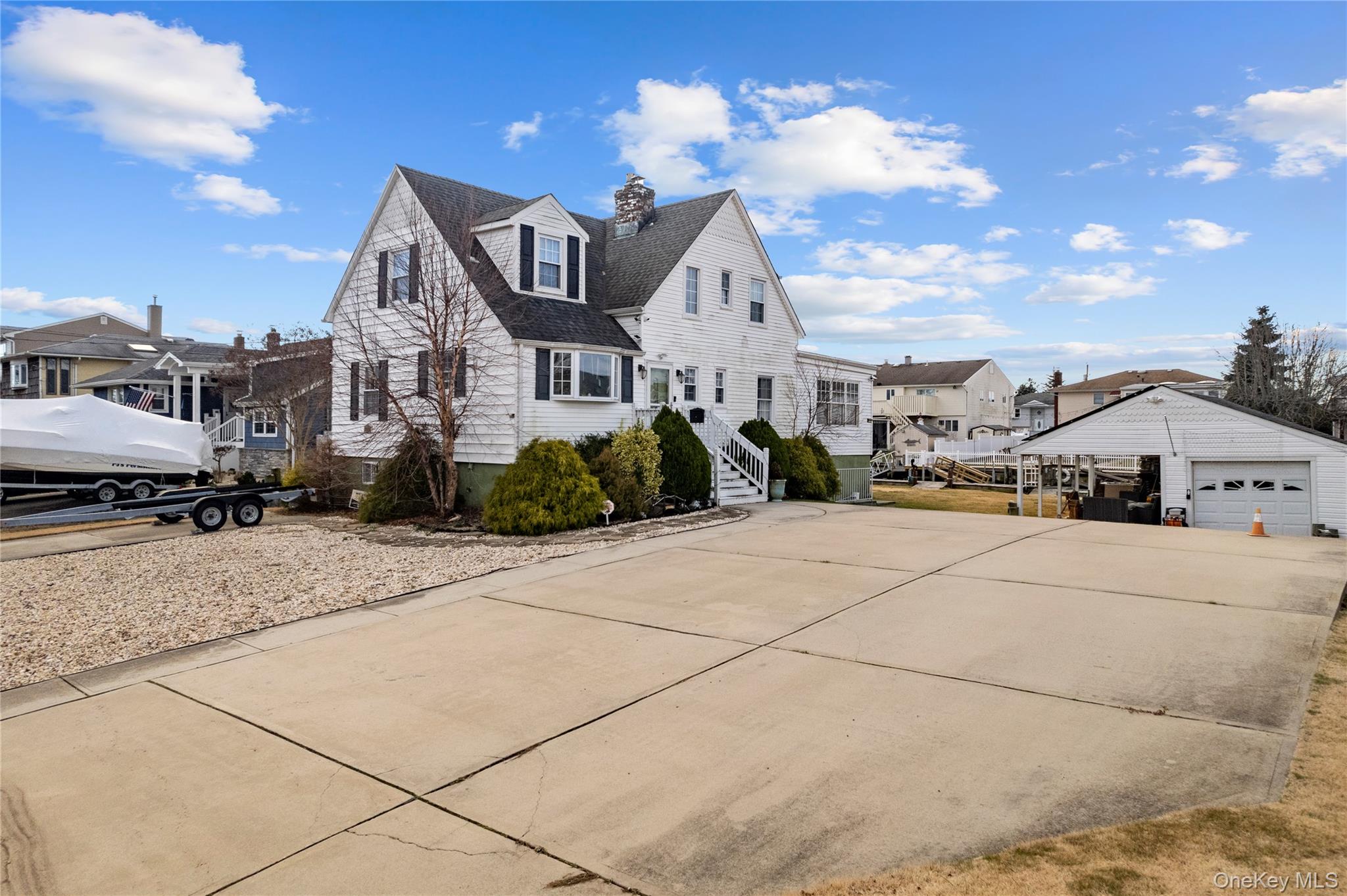 3414 Colony Drive