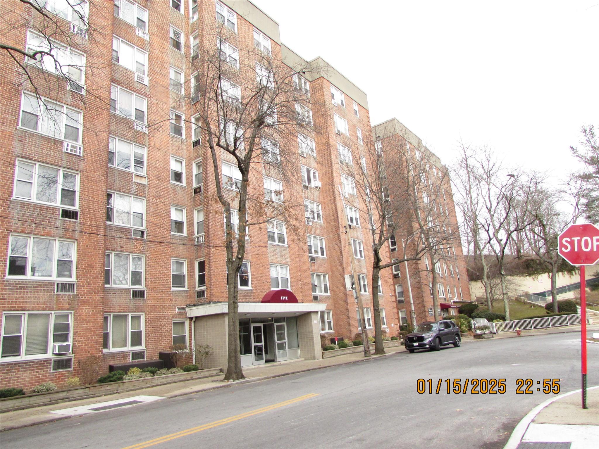 5 Sadore Lane #3 S, Yonkers, New York image 1