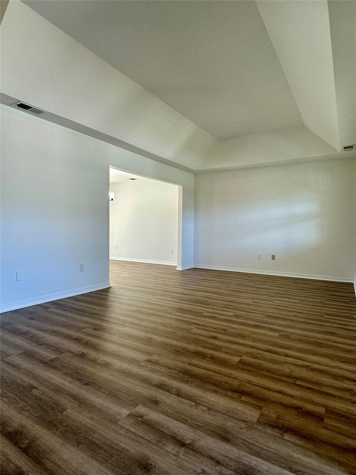 1403 Pebble Beach Path, Riverhead, New York image 7