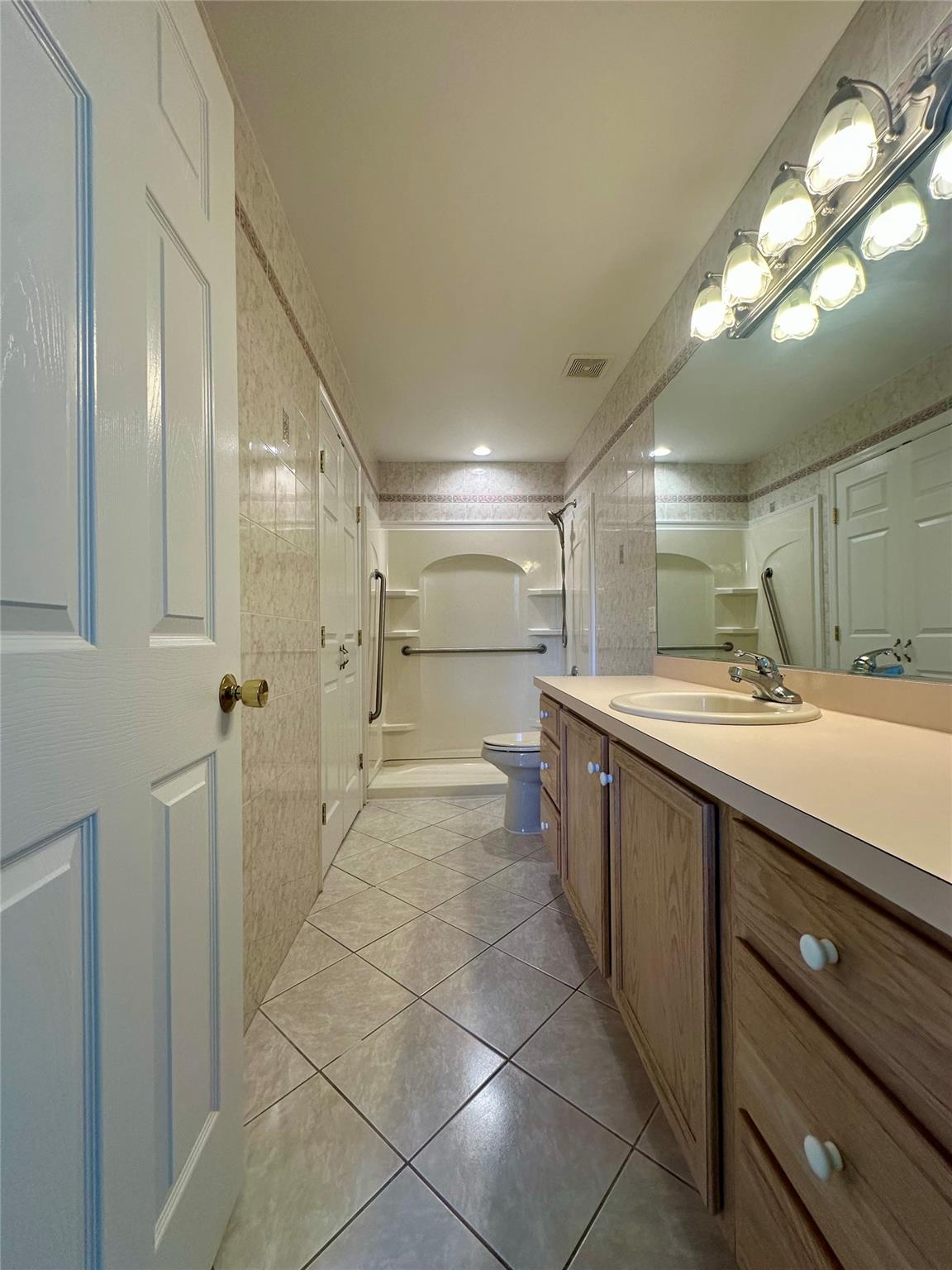 1403 Pebble Beach Path, Riverhead, New York image 20