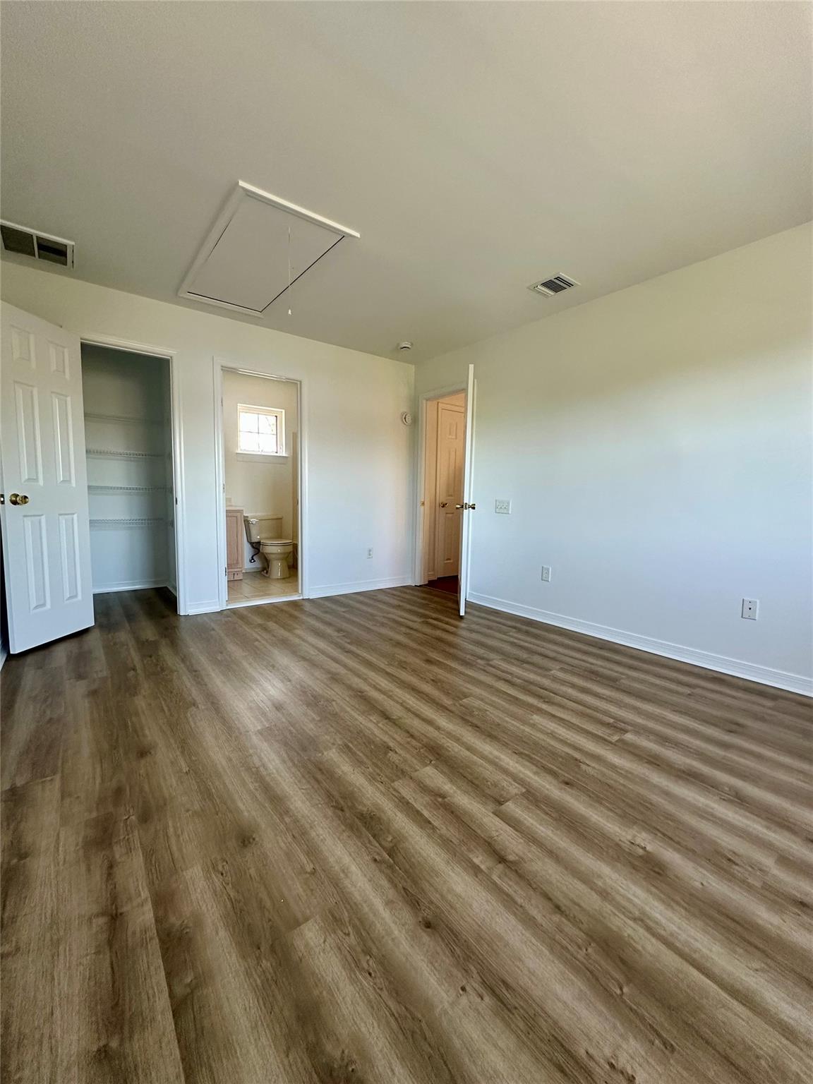 1403 Pebble Beach Path, Riverhead, New York image 25