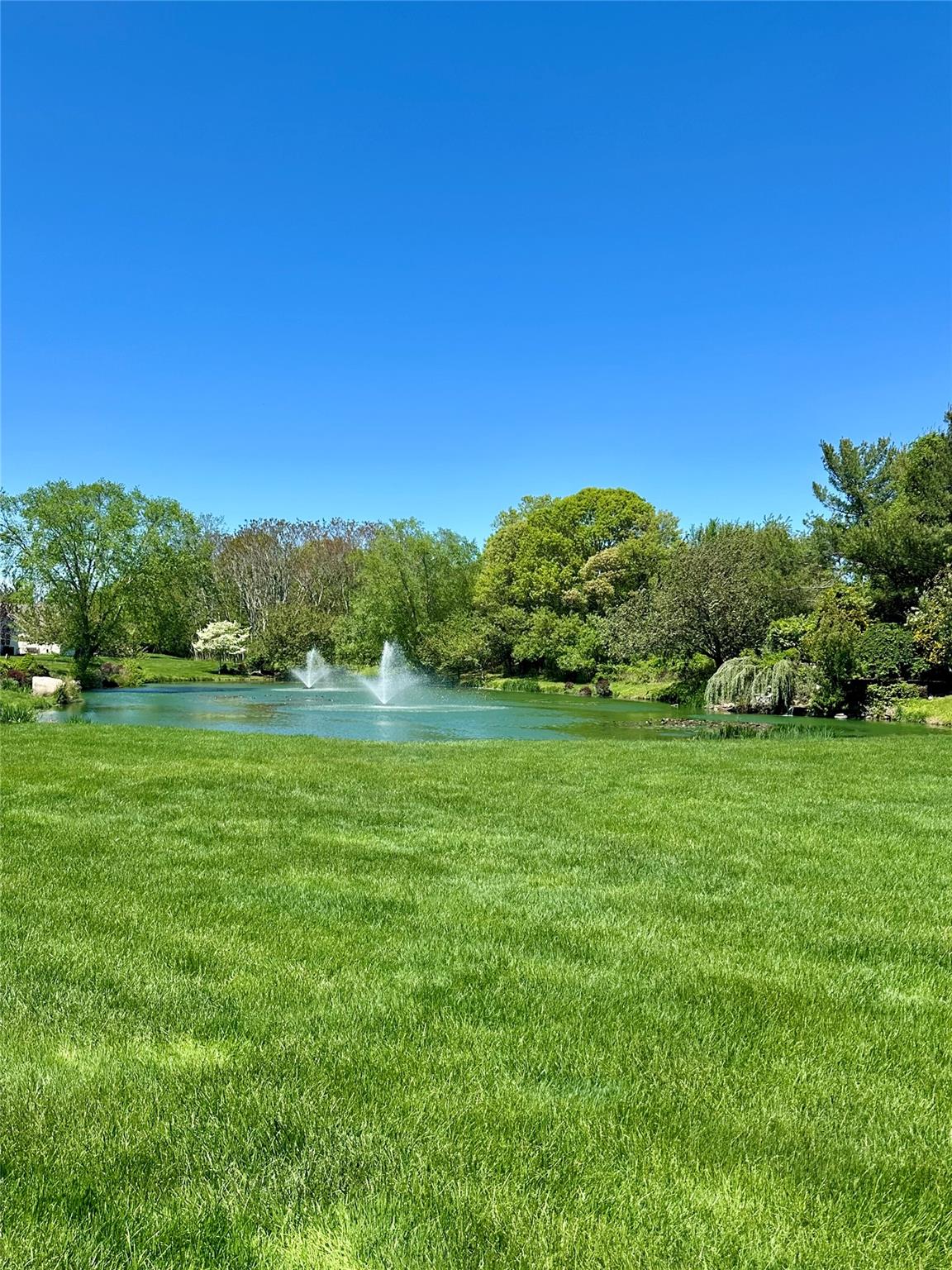 1403 Pebble Beach Path, Riverhead, New York image 35