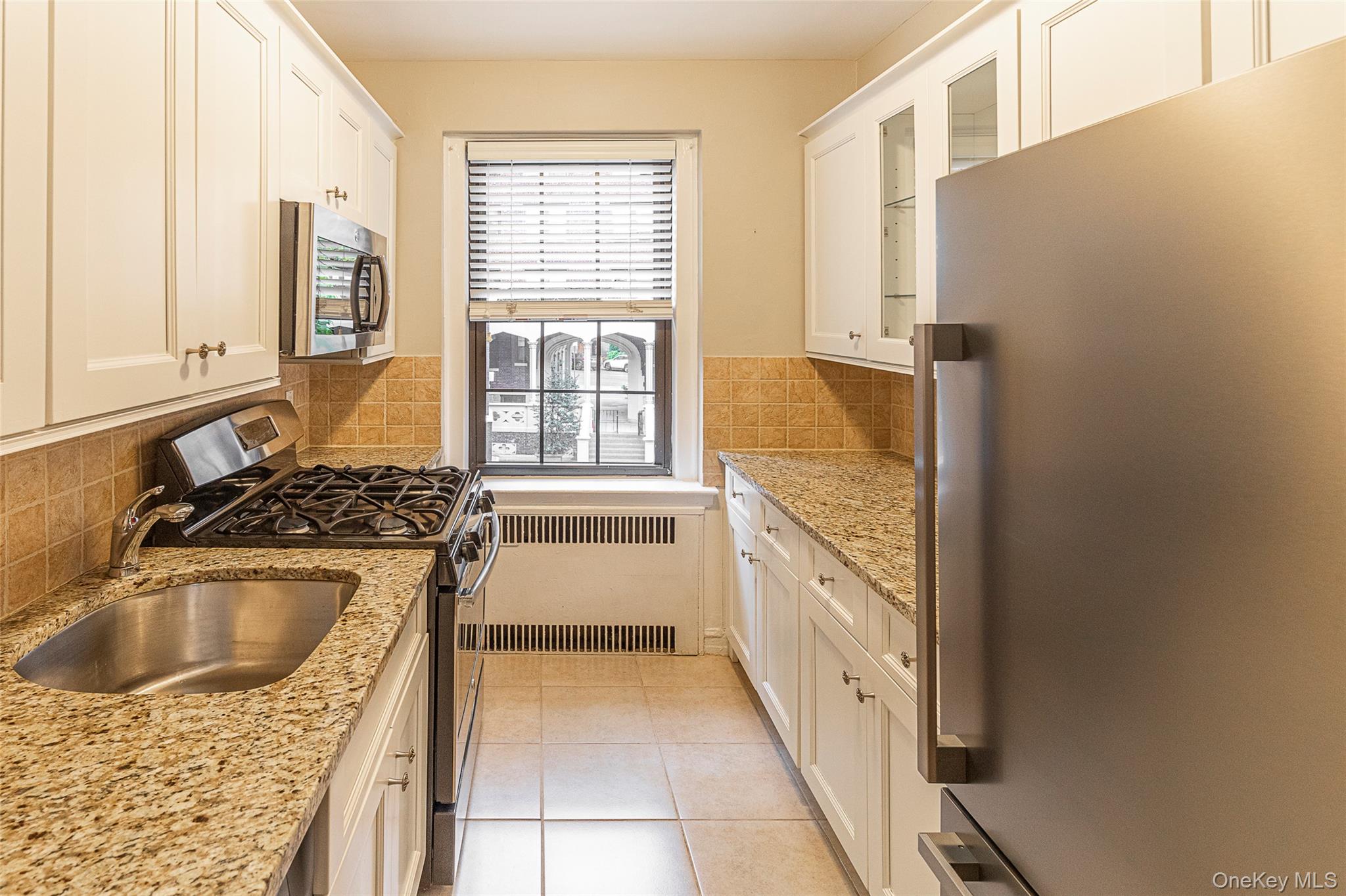 35 Parkview Avenue 4J