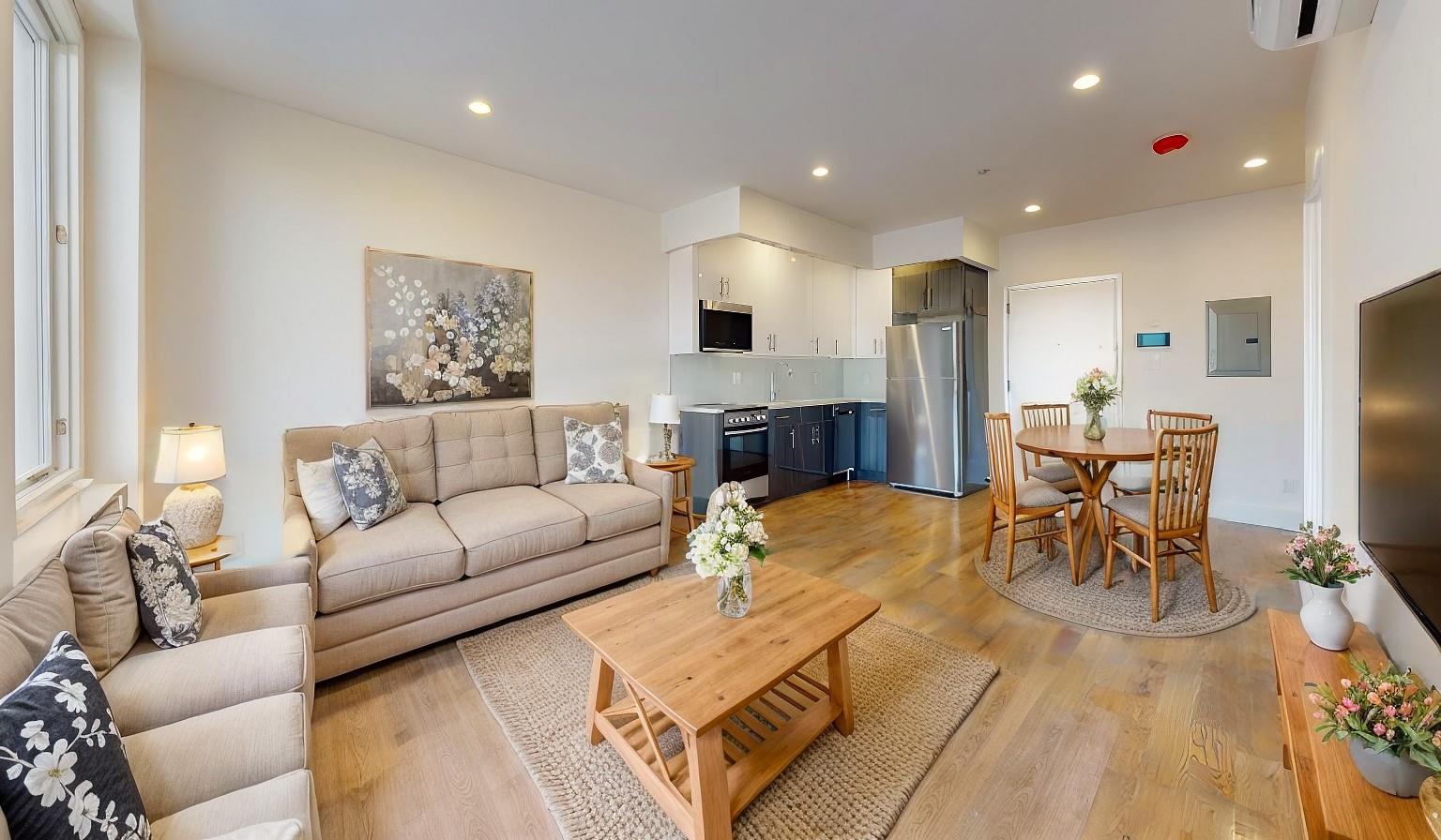 Rental Property at Queens Boulevard 5I, Rego Park, Queens, NY - Bedrooms: 1 
Bathrooms: 1 
Rooms: 3  - $2,600 MO.