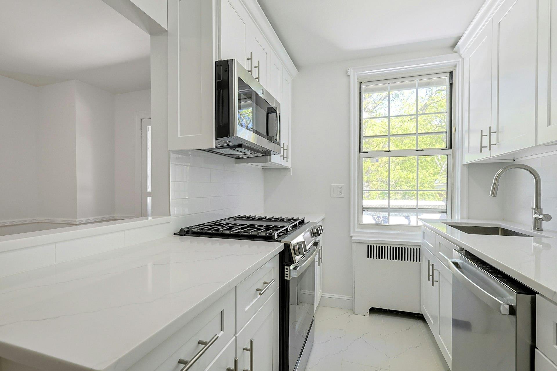 64 Pinewood Road #3D, Hartsdale, New York image 11