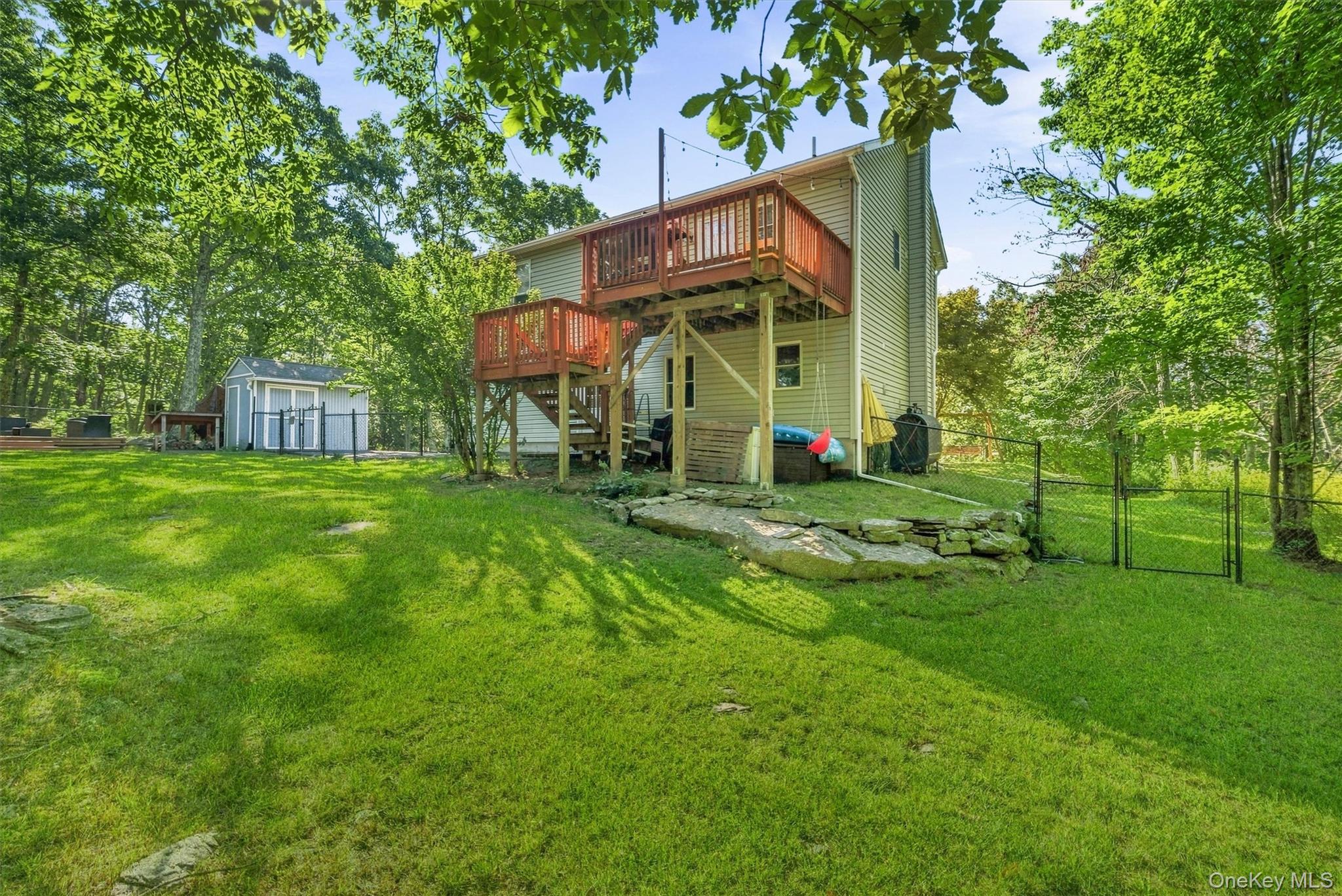 32 Nightingale Trail W