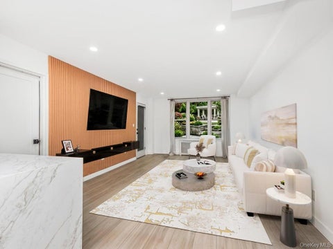 Homes For Sale - 2750 Johnson Avenue #4<br/> Bronx County, Bronx, NY 10463
