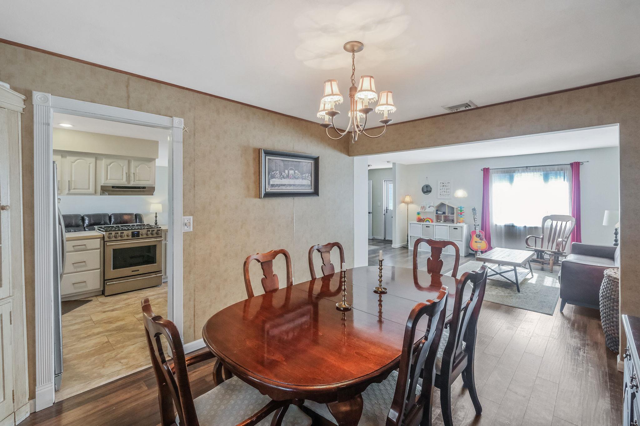 1 Maison Court, Brookhaven, New York image 10