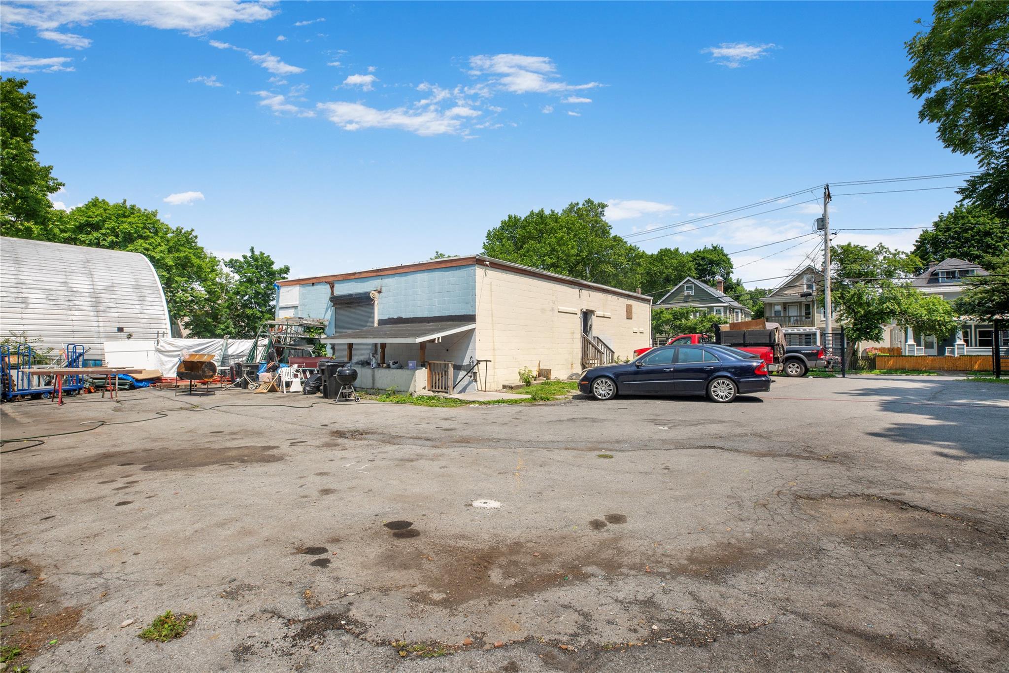 15 N White Street