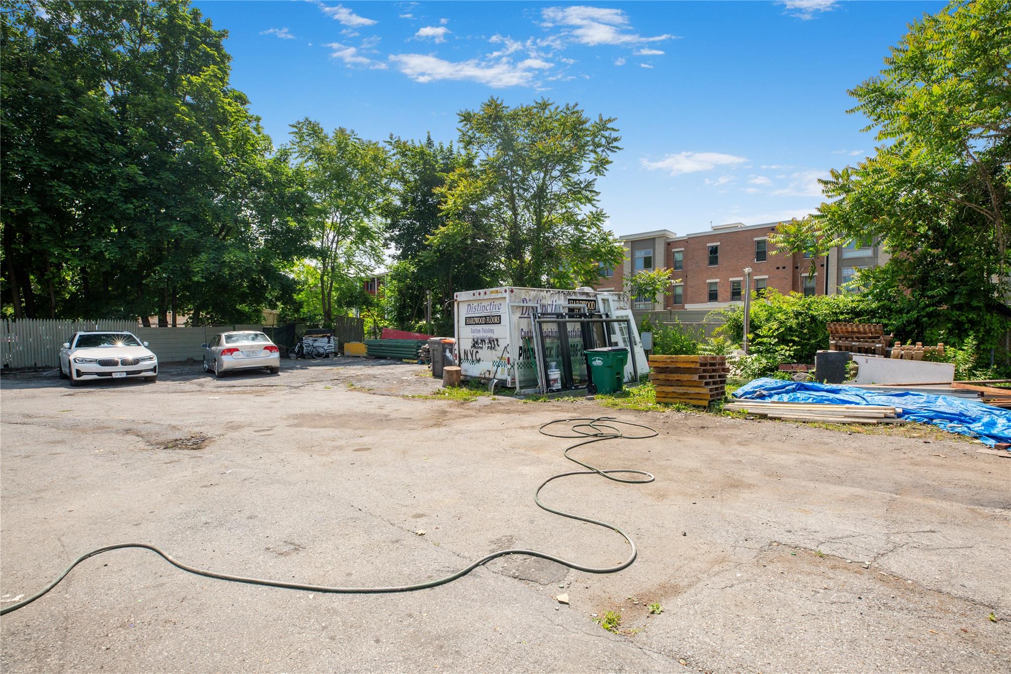 15 N White Street
