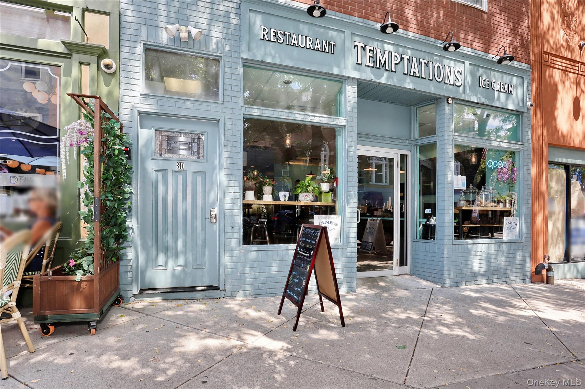 80A Main Street