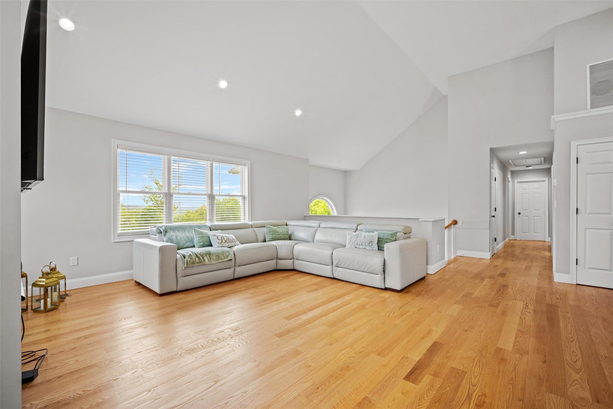 22 Eagle Hill Road, Mahopac, New York image 6