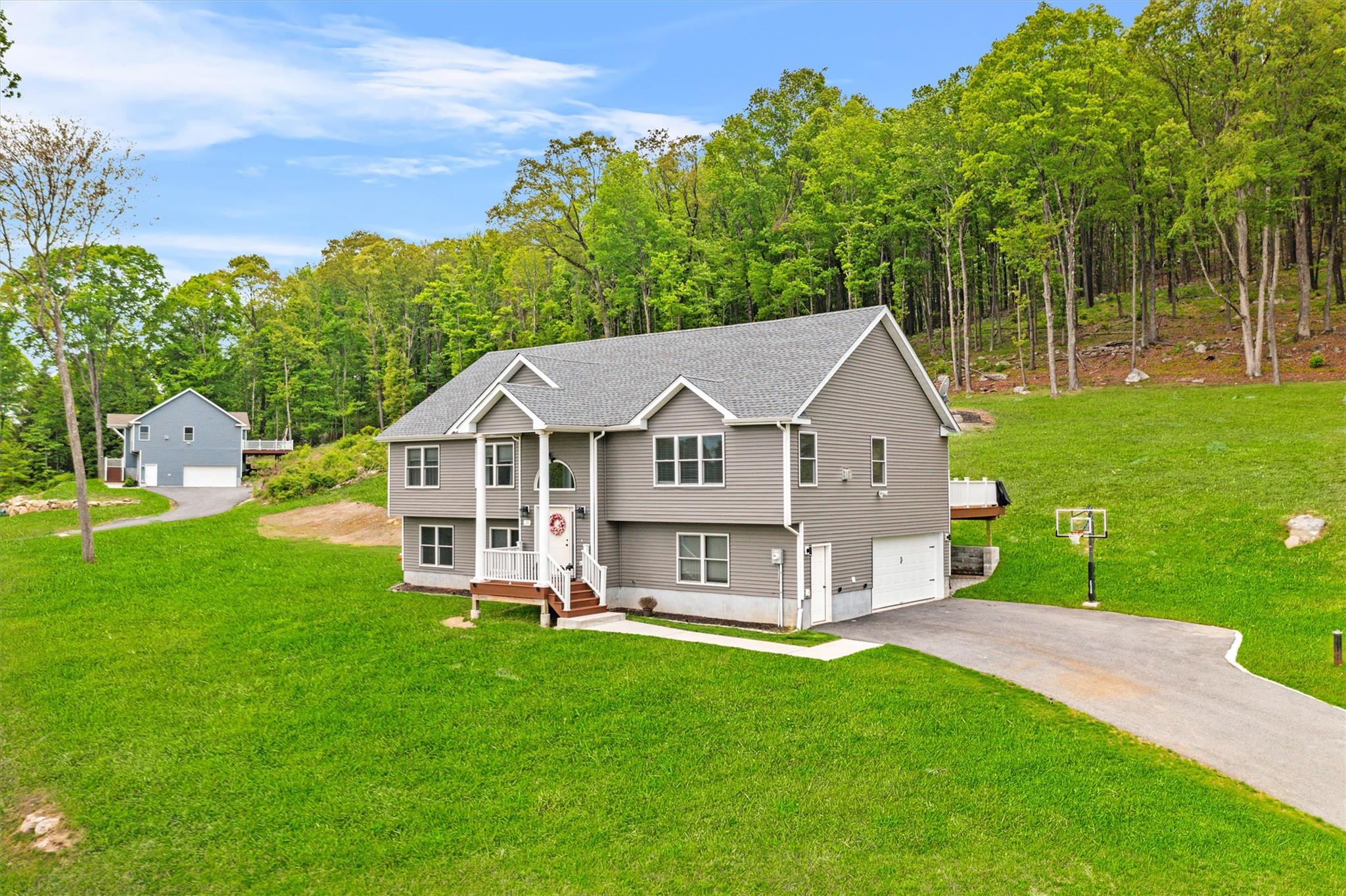22 Eagle Hill Road, Mahopac, New York image 3