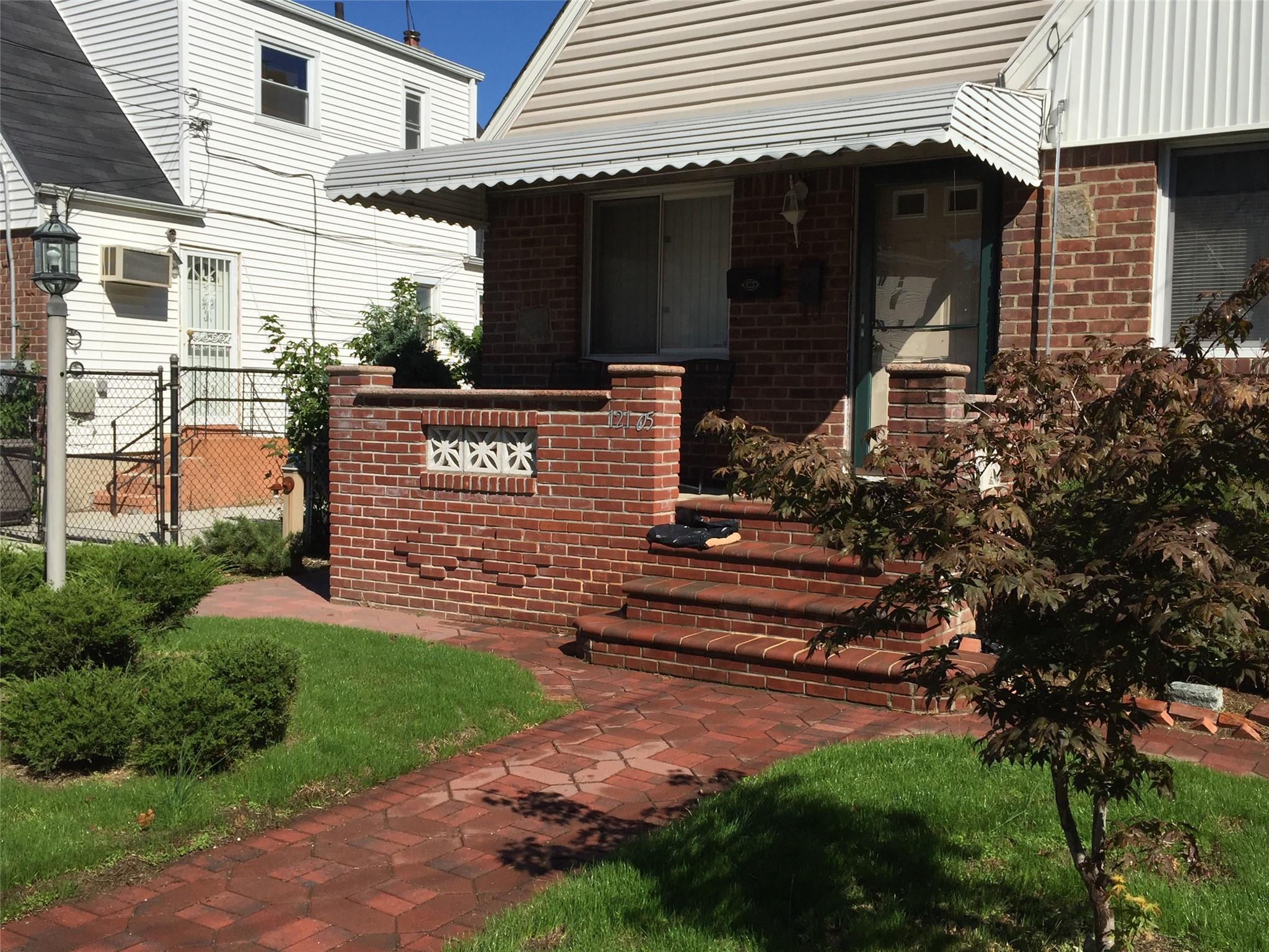 12105 196th Street, Springfield Gardens, New York image 2