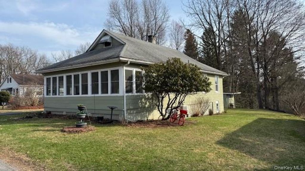 Photo of 17 Lewis Street, Otisville, NY 10963 (MLS # 990460)