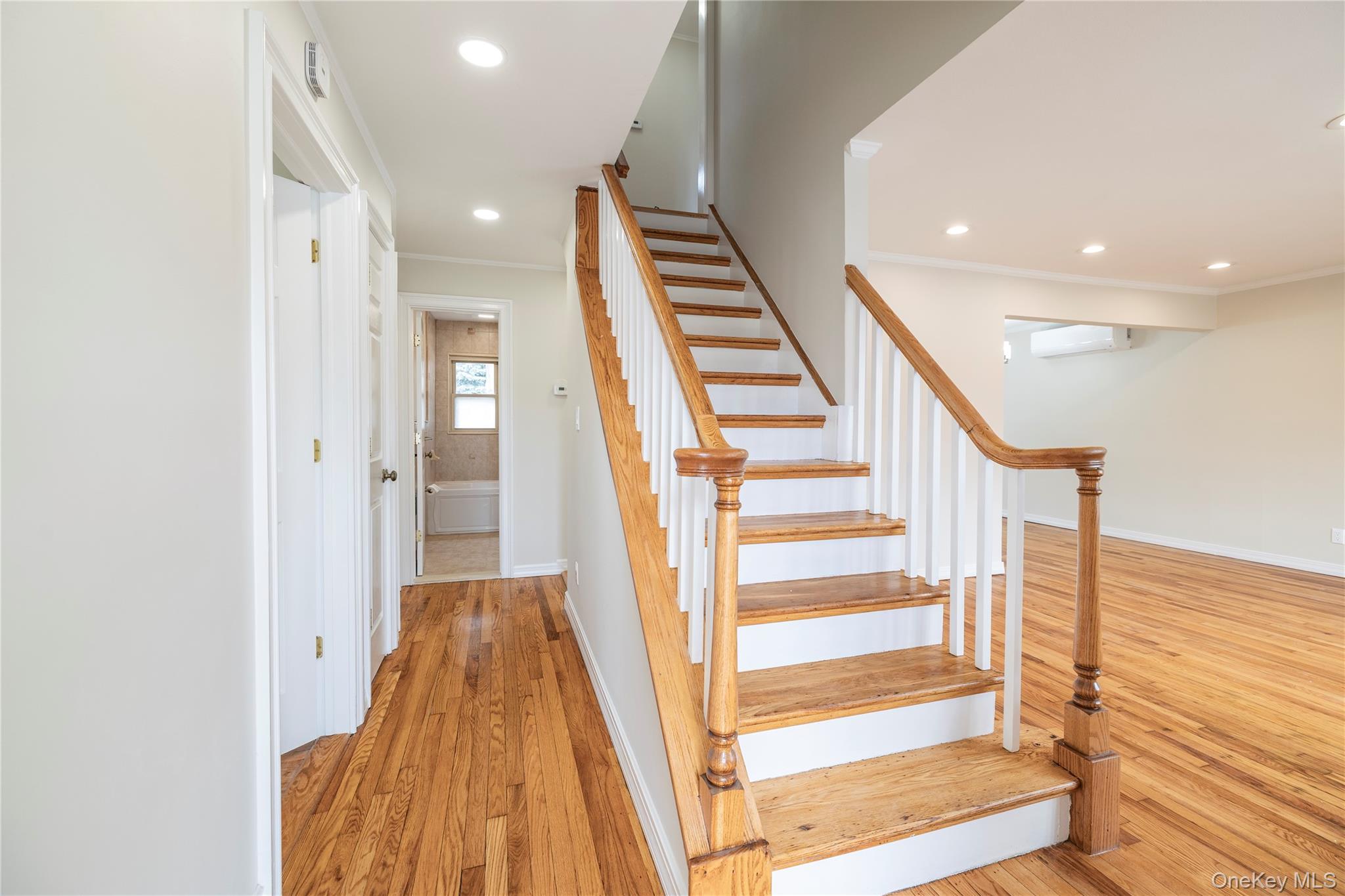 3883 Franklin Avenue