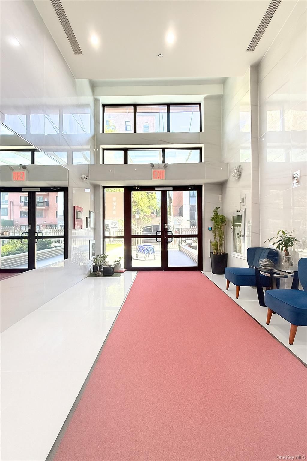 Photo of 13227 41st Road #5E, Flushing, NY 11355 (MLS # 922707)