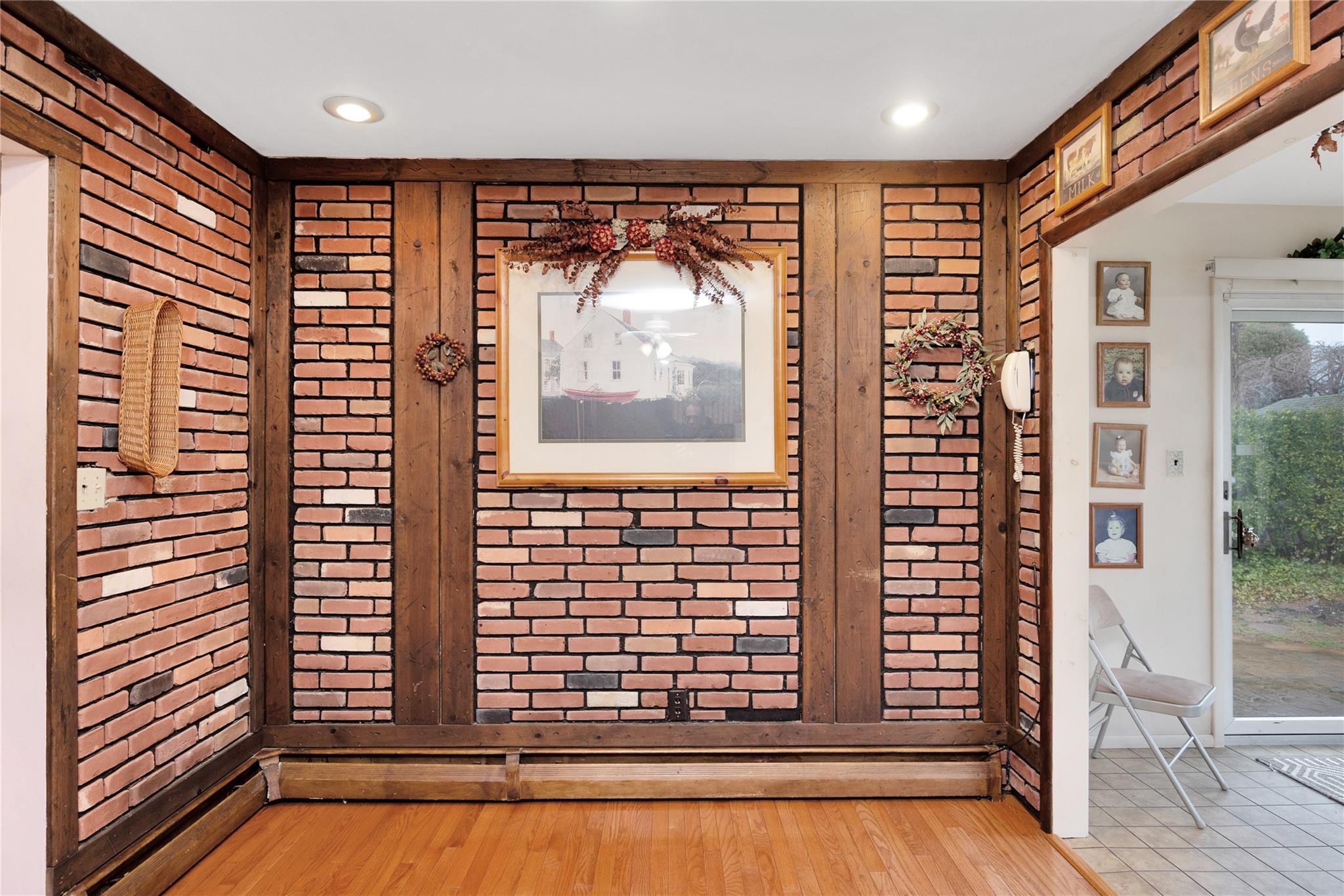 325 W 23rd Street, Deer Park, New York image 8